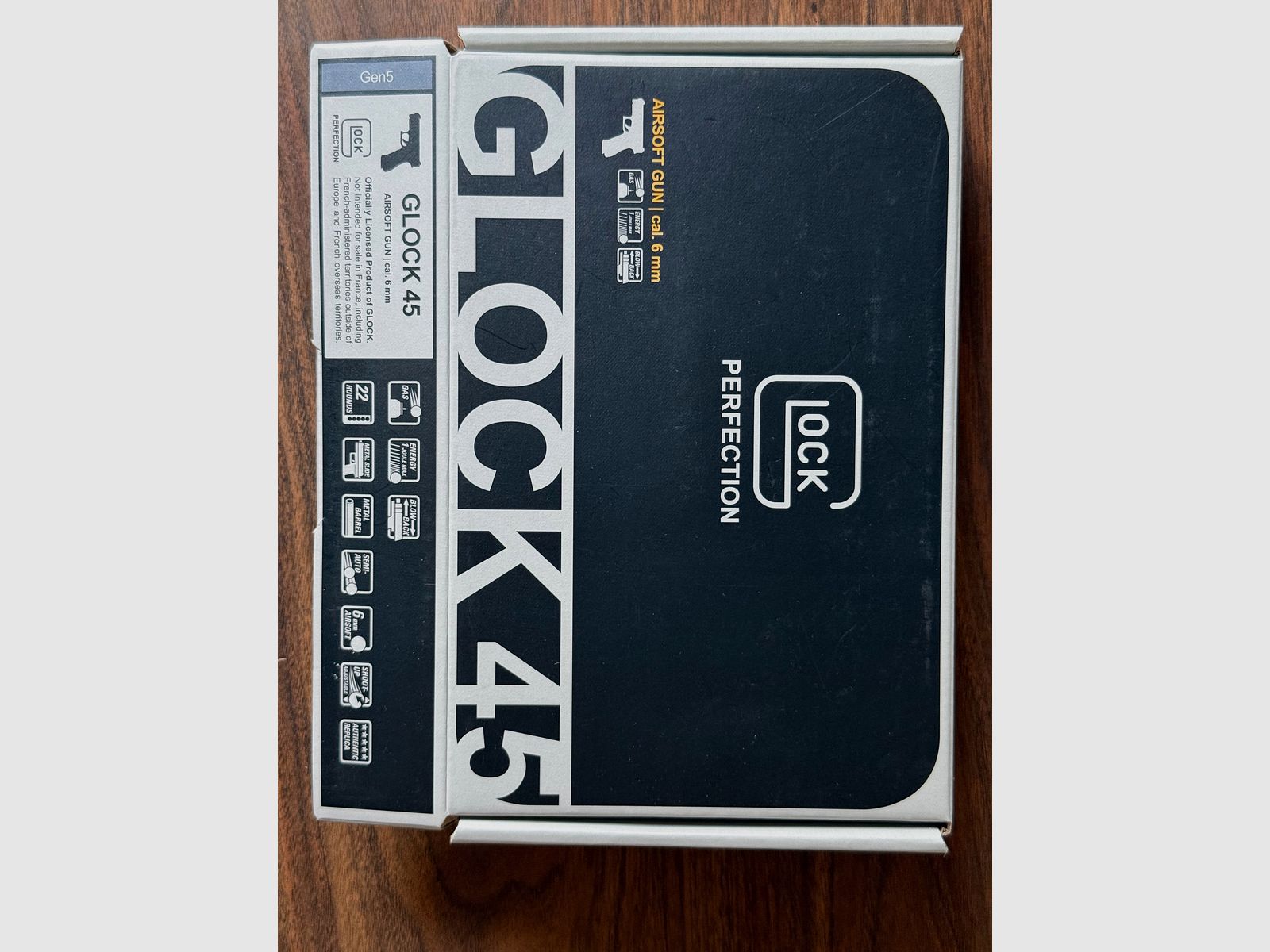 Glock 45 Gen5 GBB Airsoft-Set (Kal. 6 mm BB) – Komplettpaket