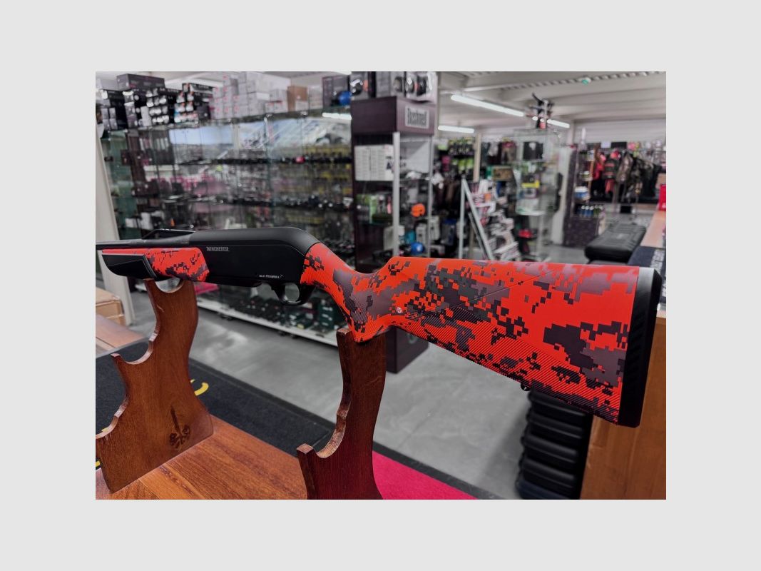 Winchester SXR2 Pump Tracker arancione usato, immagine 5 di 7