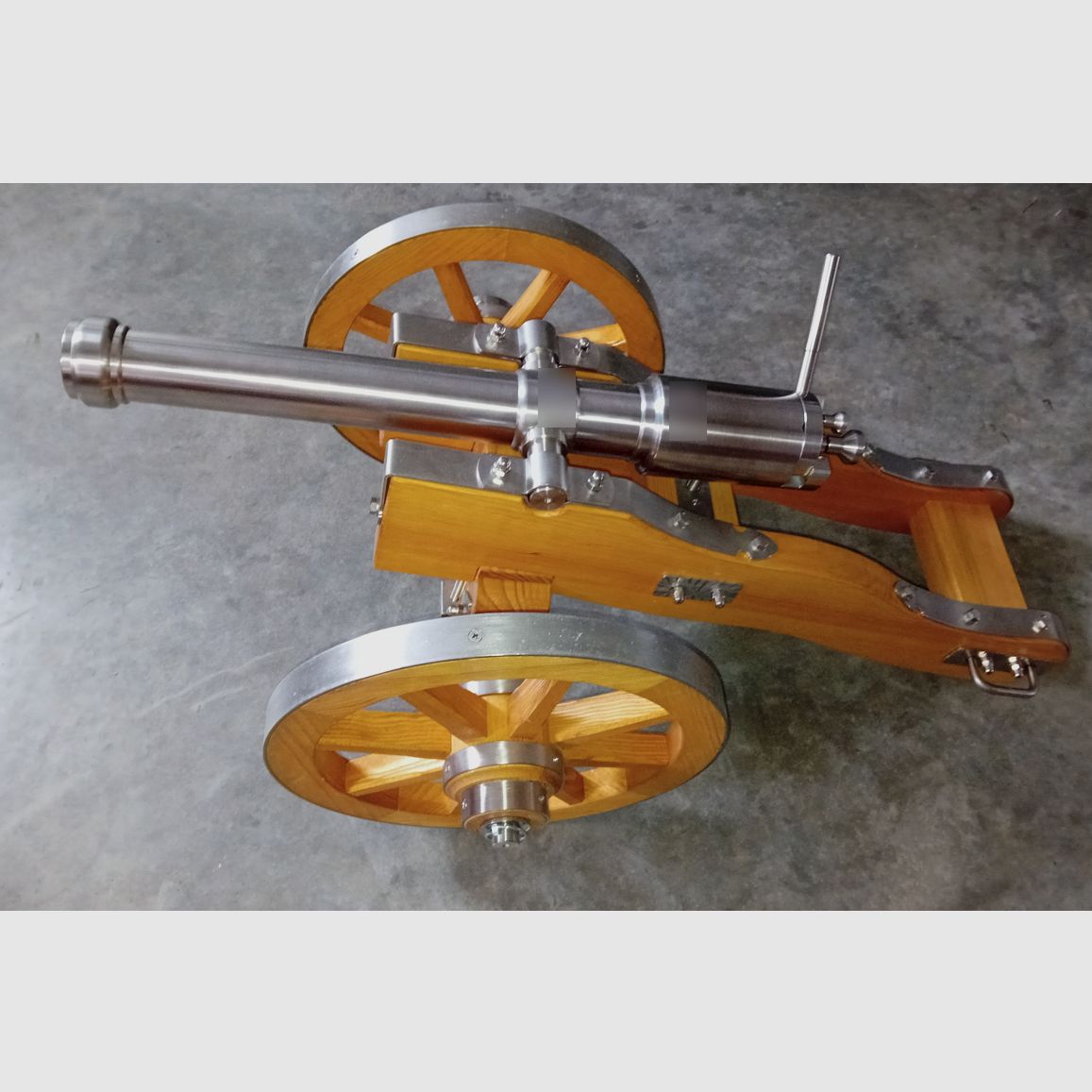 Böllerkanone, Salutkanone, Kartuschenkanone