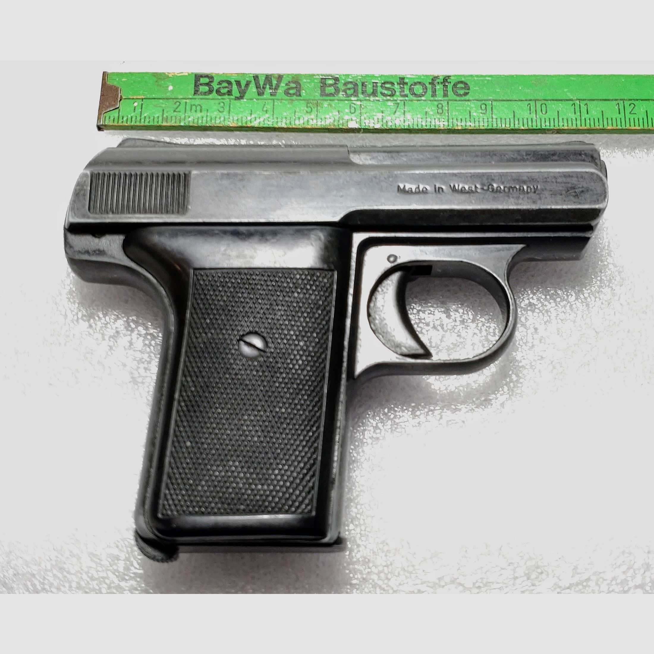 Reck P6s Kaliber 8mm K, Pistole