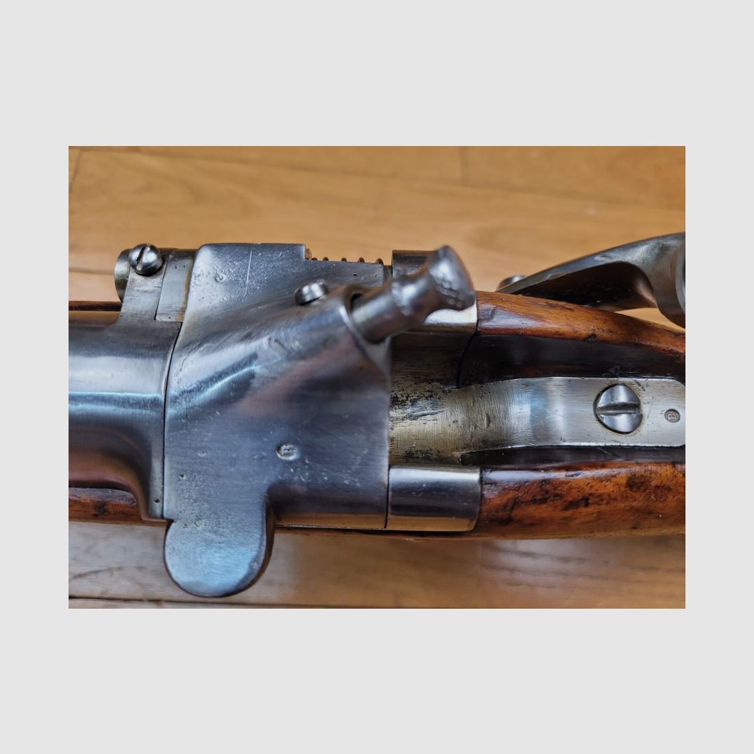 Très beau fusil modèle 1857 transformé tabatière en 1867 – Tabatière acier du 1er type – Mono matricule de 1859 à la Manufacture Impériale de Saint-Étienne – Excellent état, image 30 sur 30