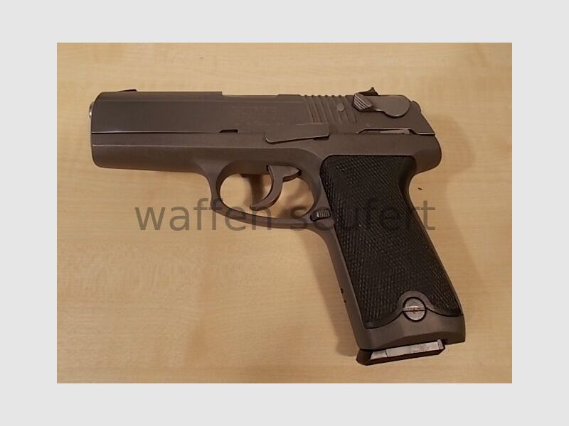 Pistola Ruger P94DC