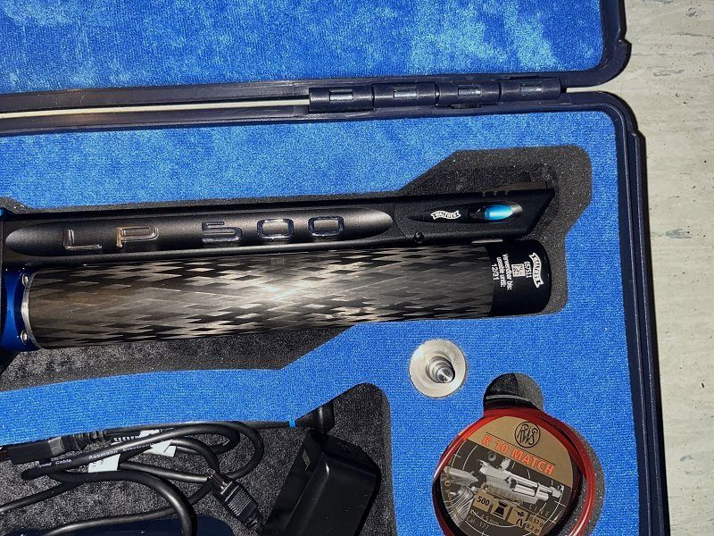 Match pistola ad aria compressa Walther LP500-E / Meister Manufaktur Blu - Grilletto elettronico / Cartuccia in carbonio