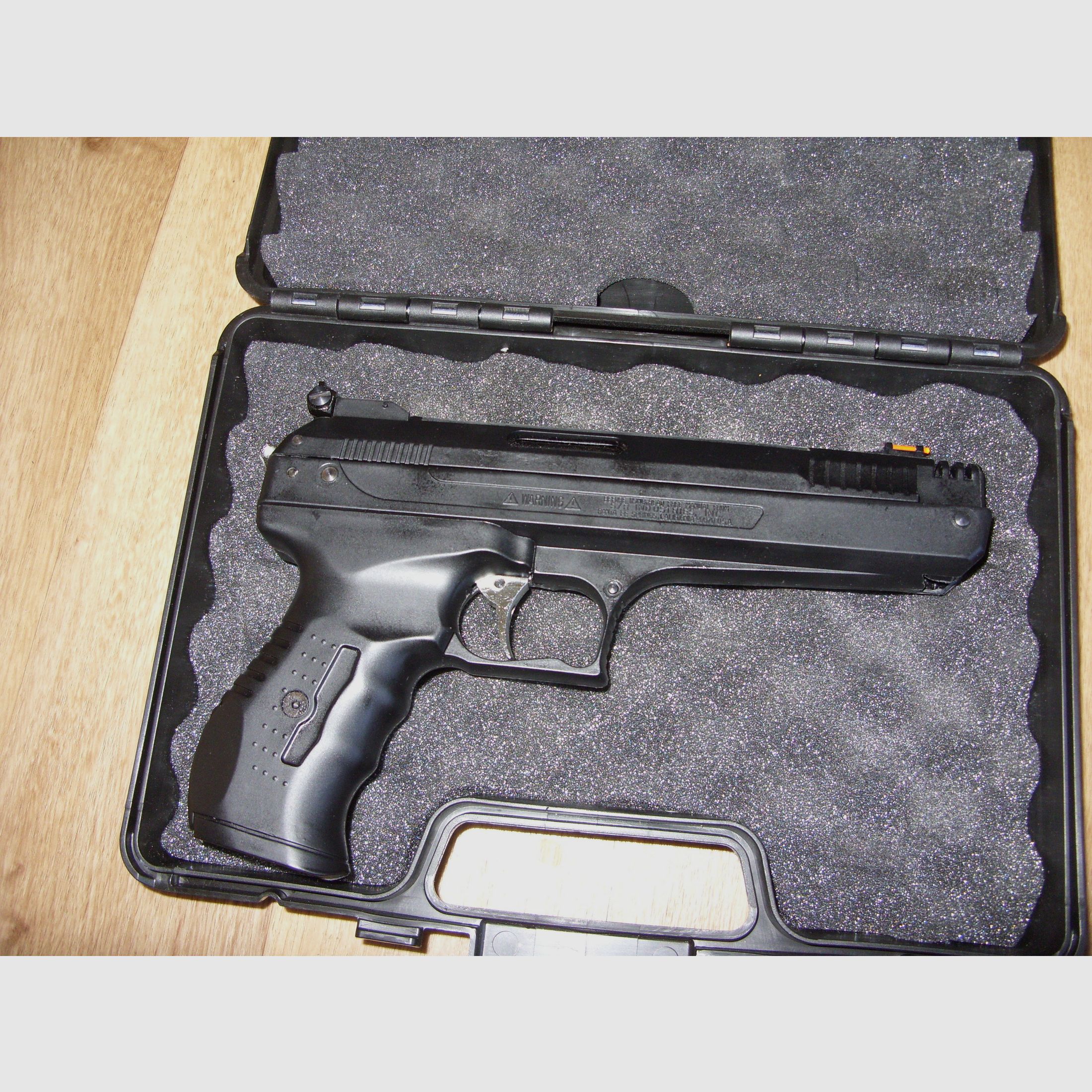 Beeman P17 Deluxe Air Pistol 4,5 mm Diabolo;  (baugleich wie die Weihrauch HW40)
