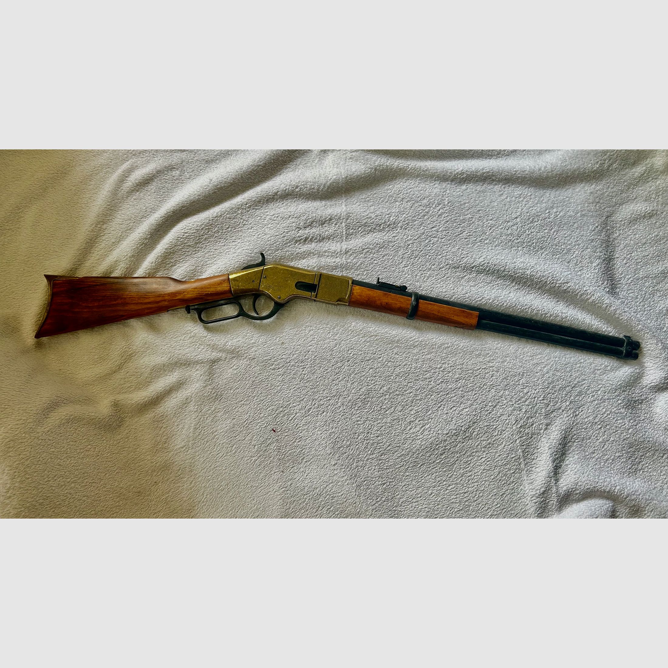 Winchester 66 Yellow Boy Deko Gewehr Model 1866
