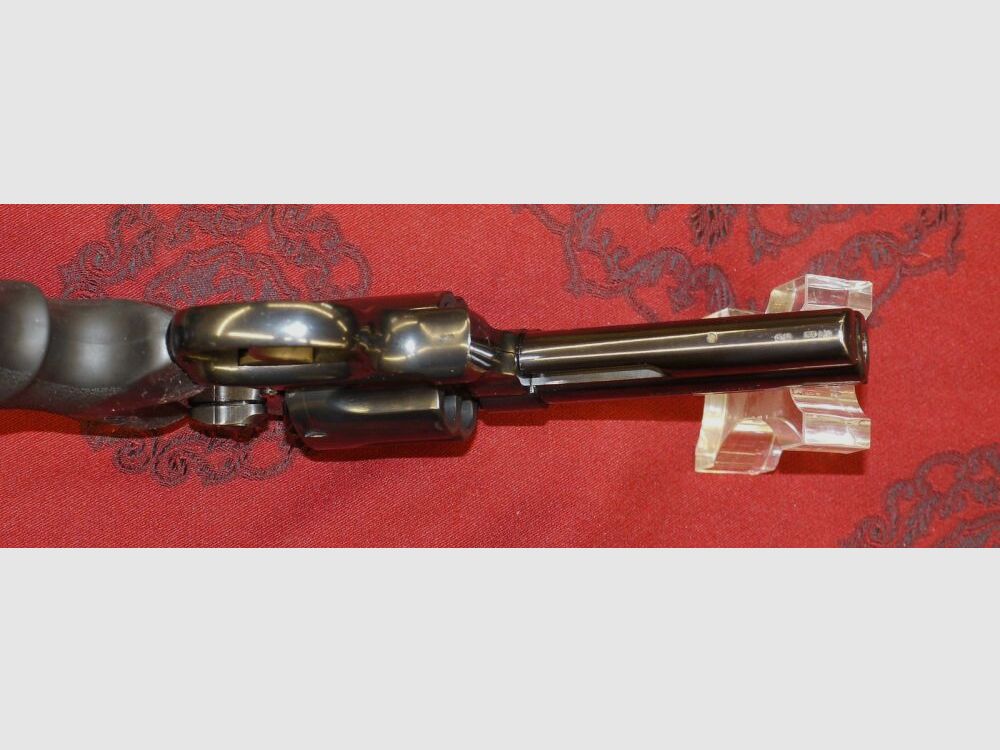 Smith & Wesson 586-4