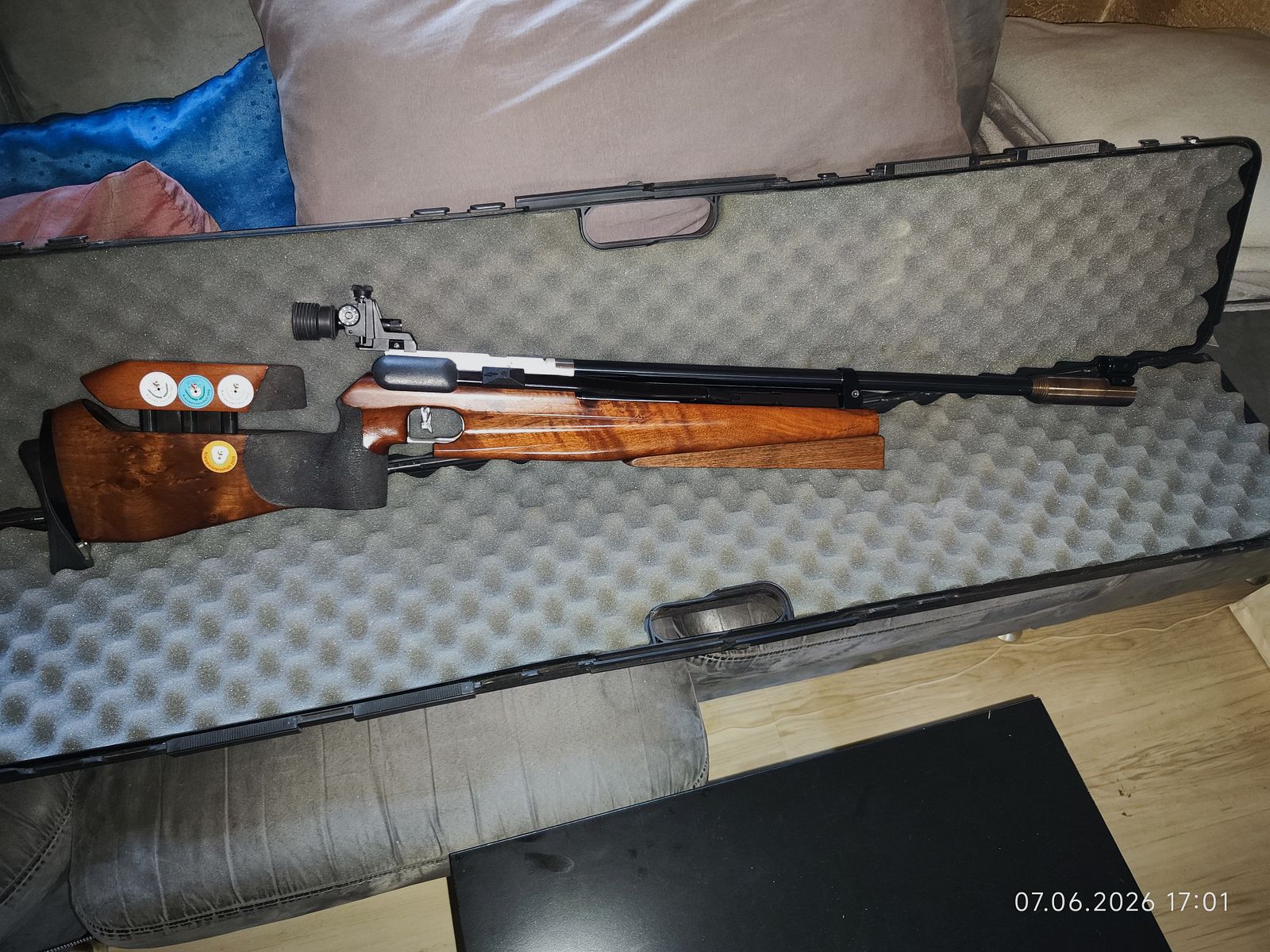 FWB LG 601 Support First ownership
