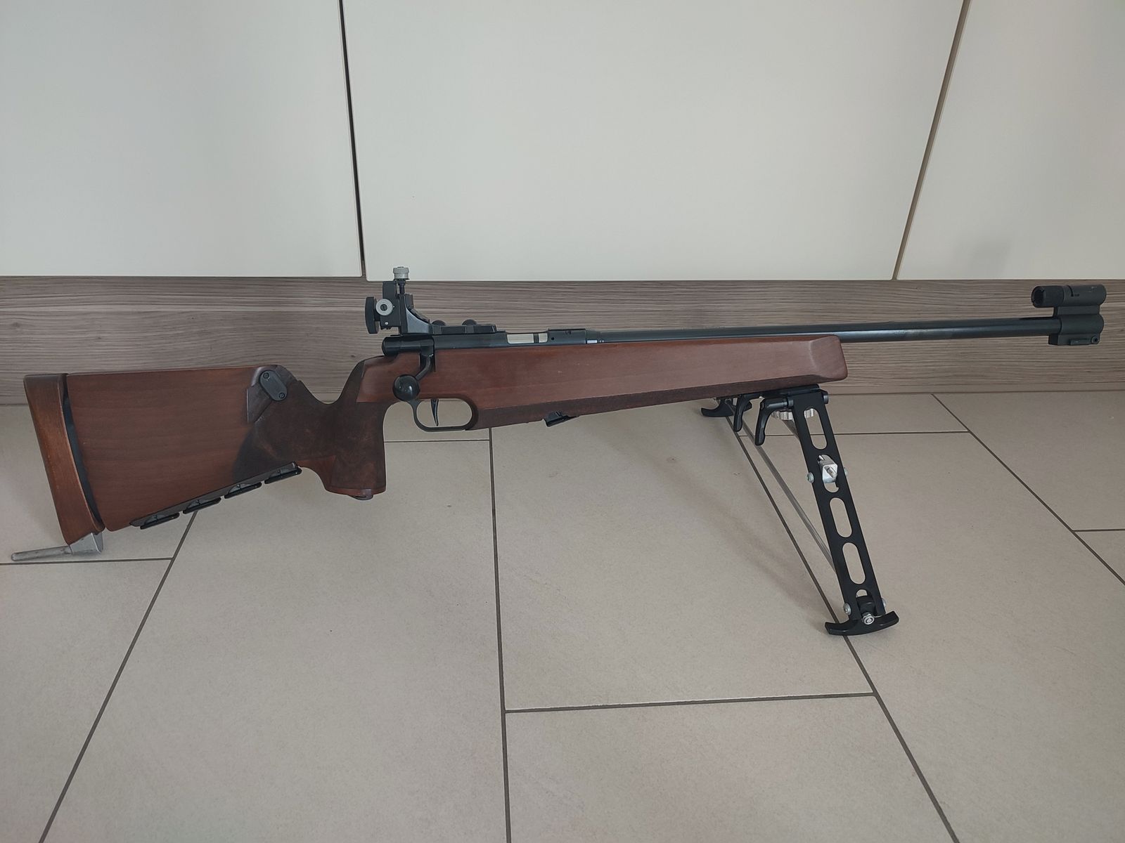 Anschütz 1427 Biathlon Repetierer Benchrest .22 KK + 2.000 Schuss Matchmunition