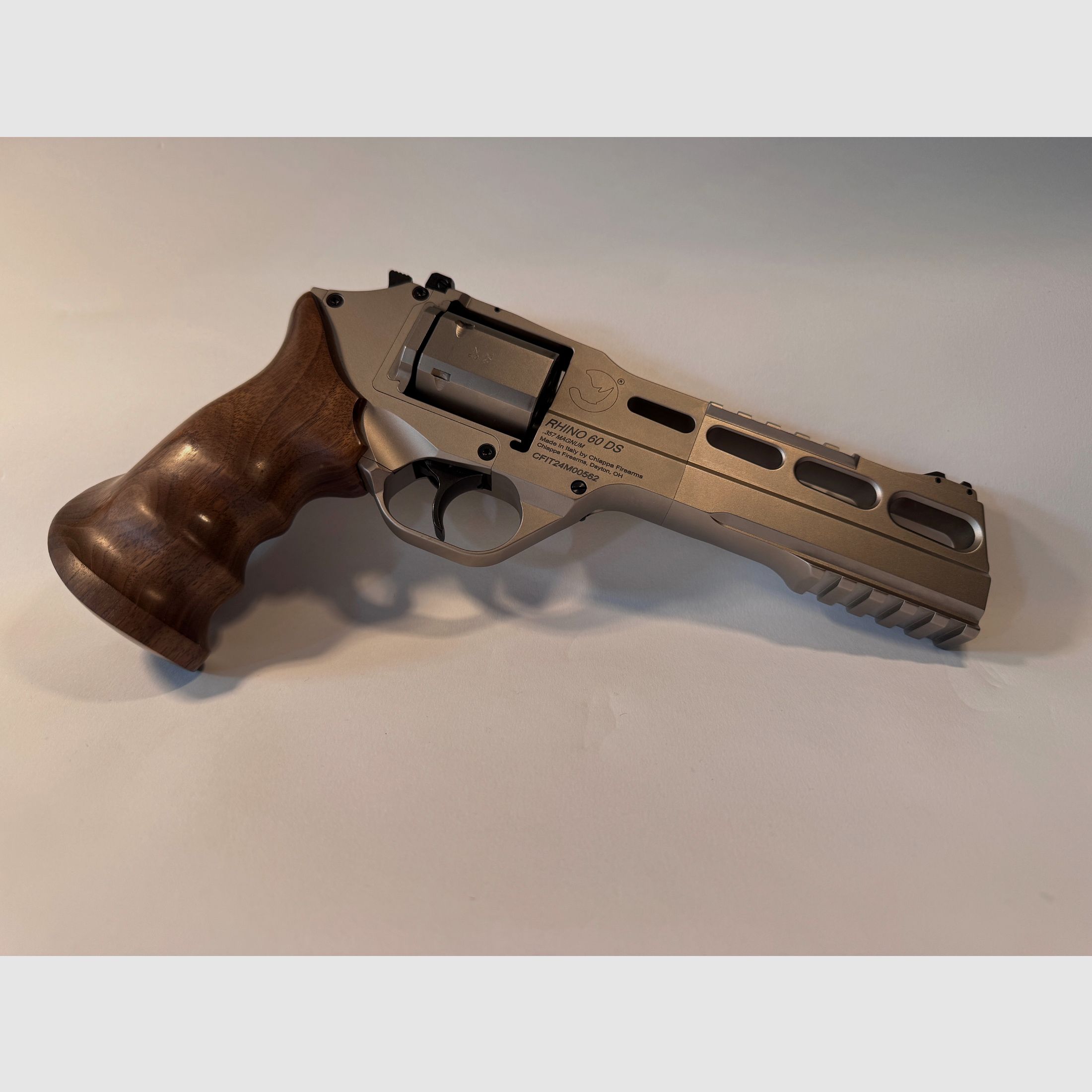 Revólver Chiappa Rhino 60 DS