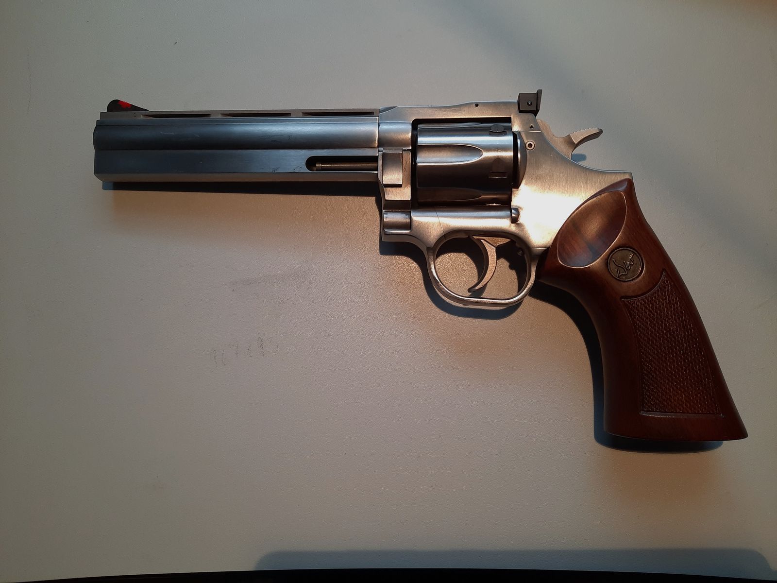 Revolver Dan Wesson Kal. .357 Magnum 6" Lauf + Wechsellauf