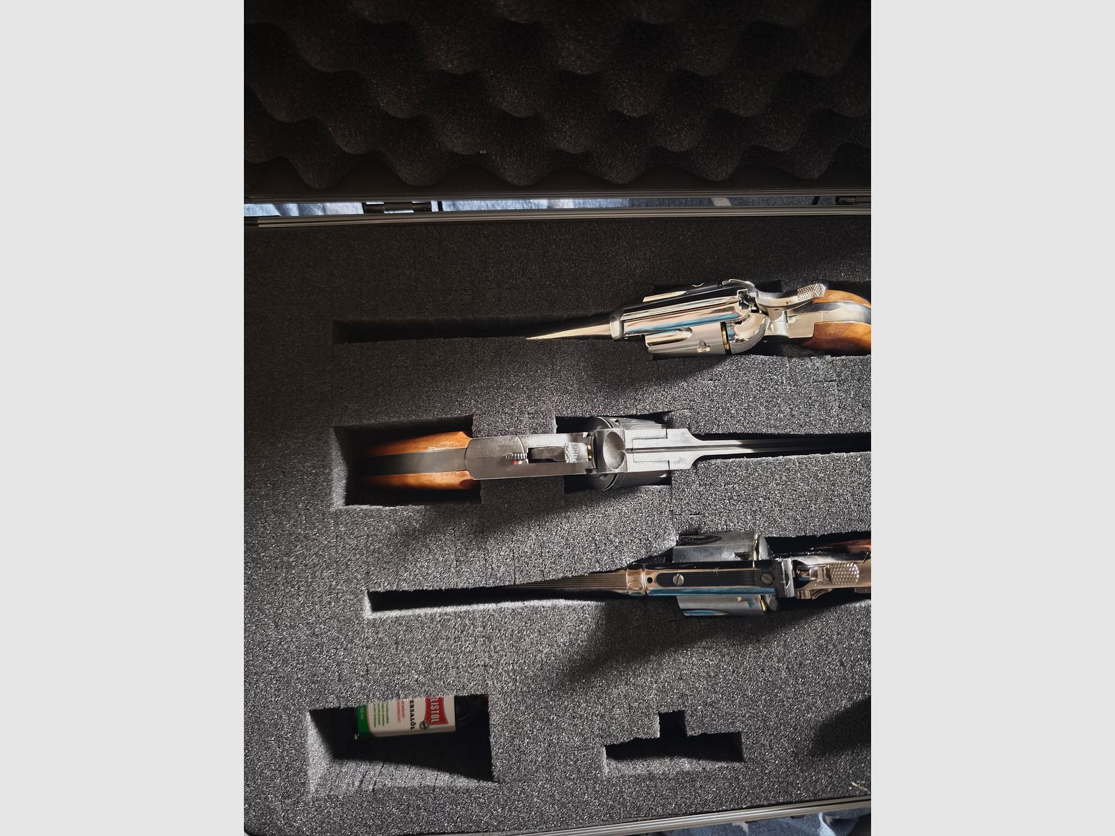 Revolver Set: Remington 1875, Schofield 1877 und M29/Metall+ Echtholz/ Neuwert über 800€