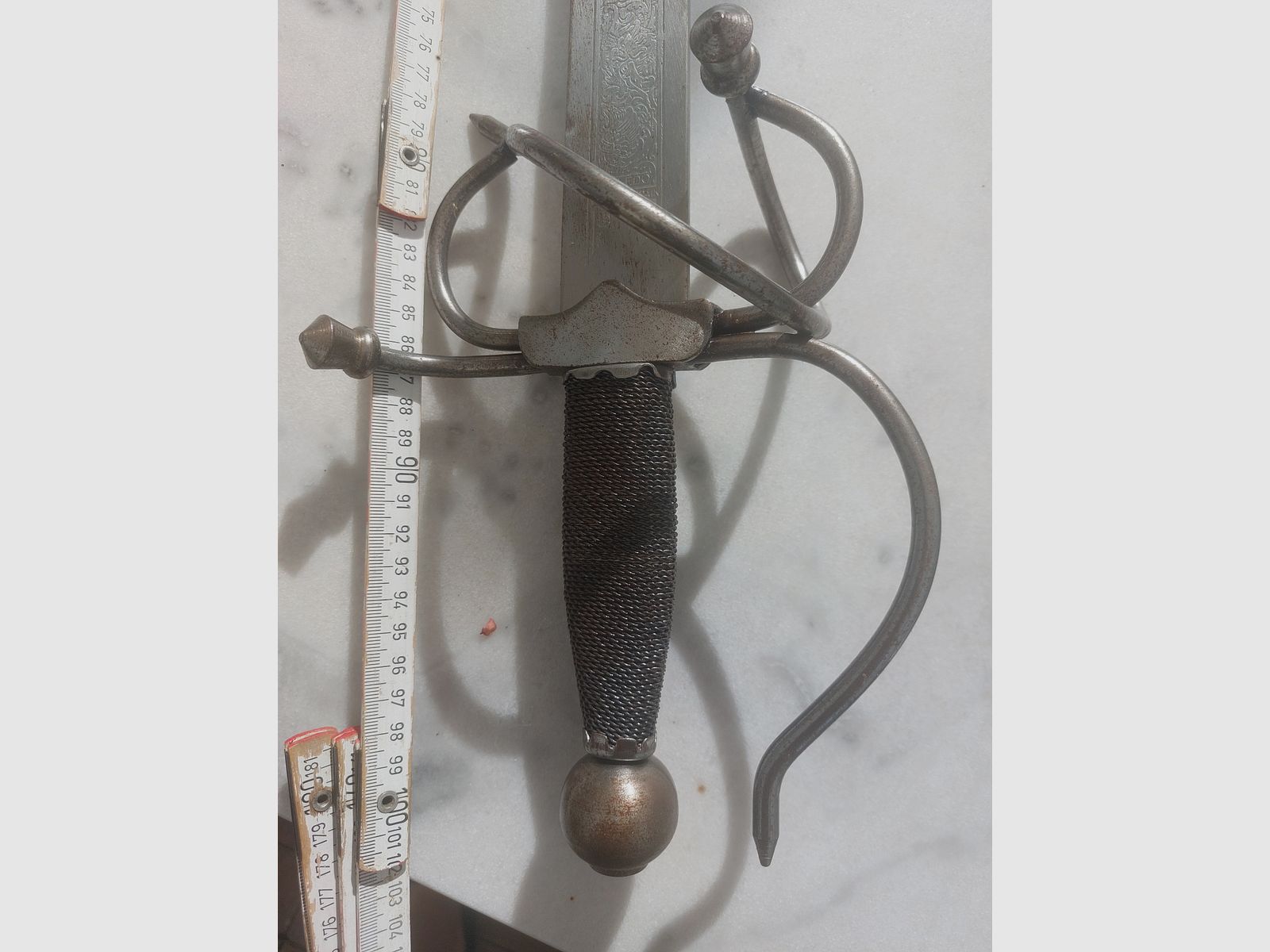 Medieval decorative sword, image 2 of 5