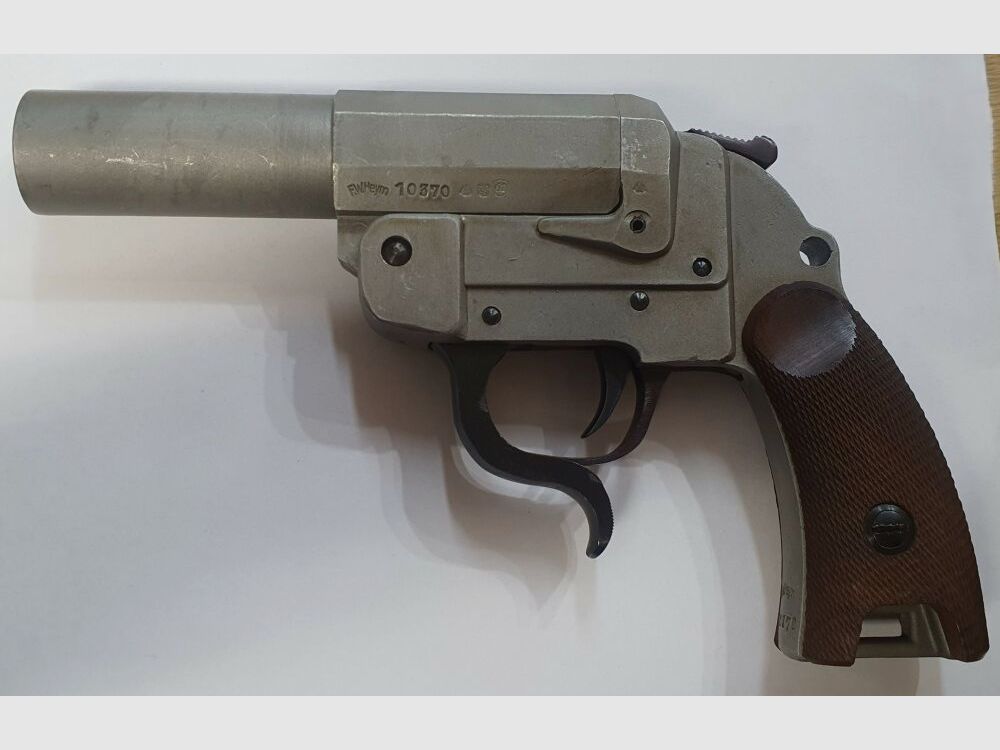 F.W.Heym Signal Pistol W.F.Heym Type 4