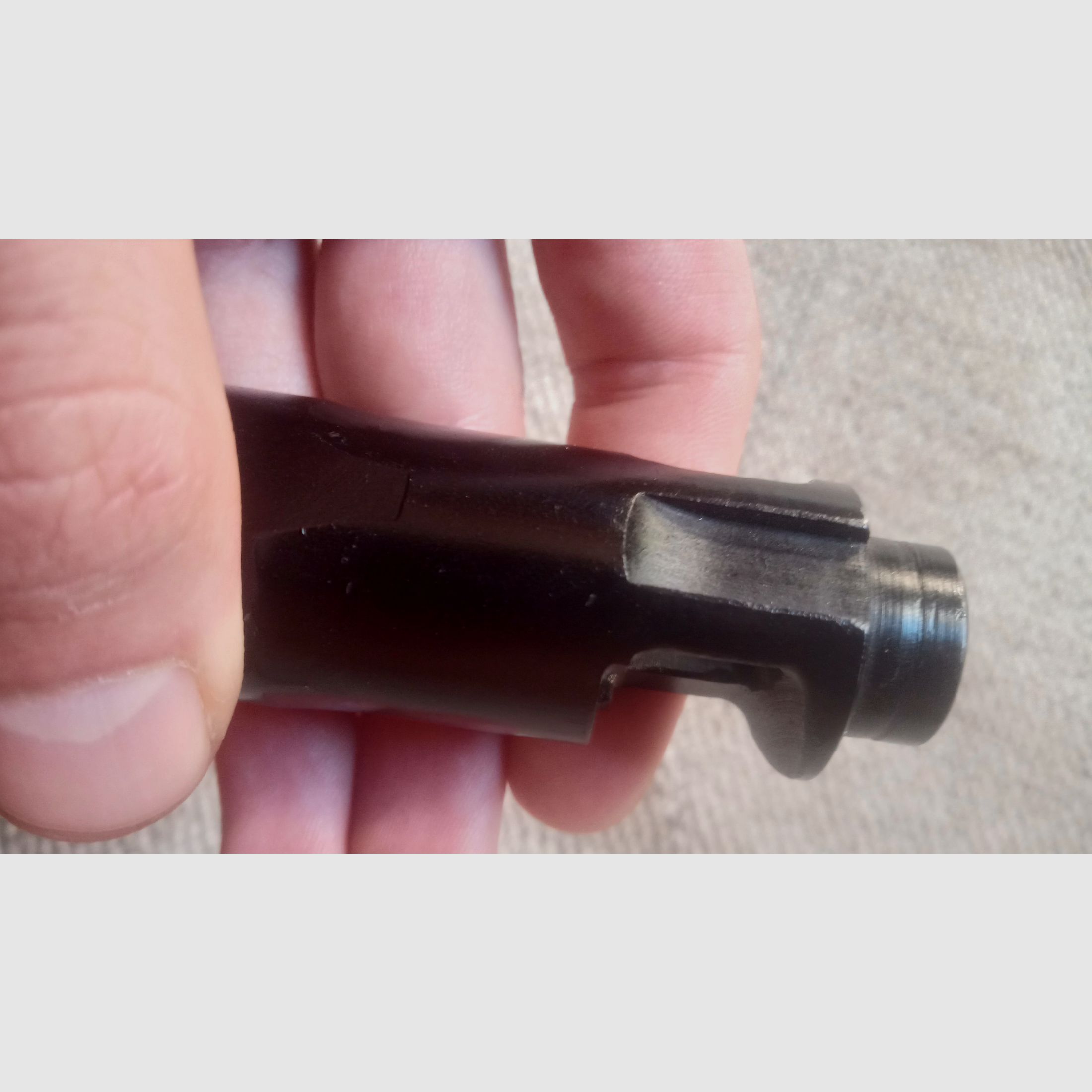 AK-100 24x1,5 Gewinde Flash Hider von Izhmash mit Produktionsnummer (Kompensator / Mündungsbremse / Mündungsfeuerdämpfer)