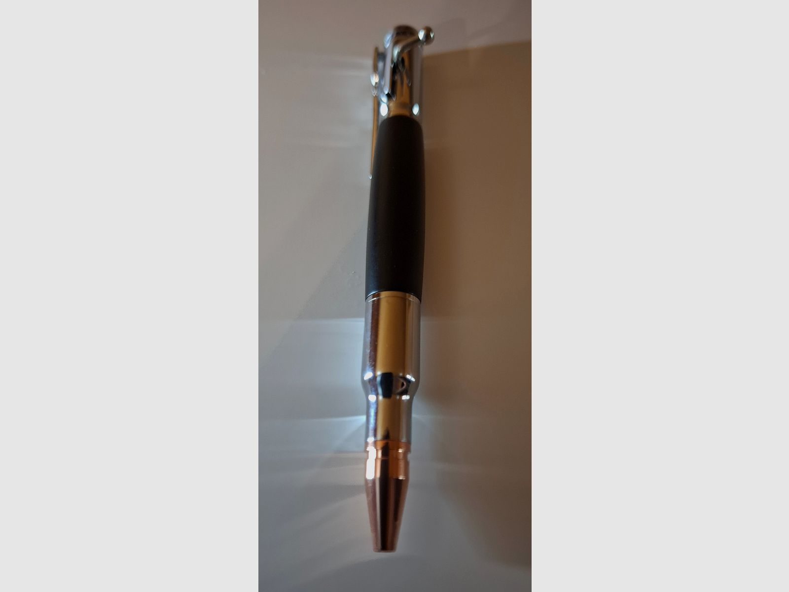 Vendo bolígrafos de caza en varias combinaciones.