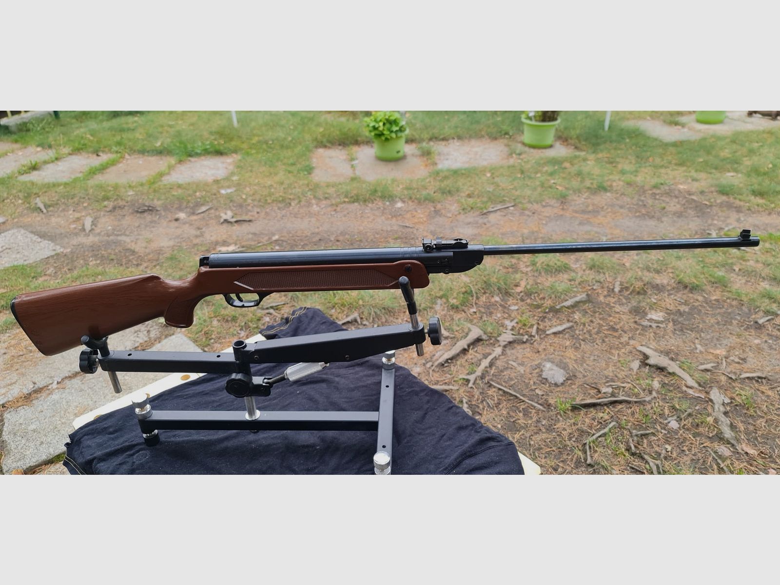 Luftgewehr Haenel 304 Kaliber 4,5mm (.177) Knicklauf -Schaft ohne Risse und Brüche-