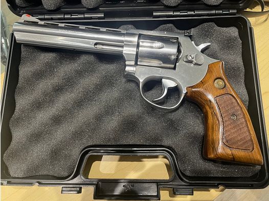 TAURUS REVOLVER M 689 - 6 ZOLL LAUF - .357 MAGNUM - STS