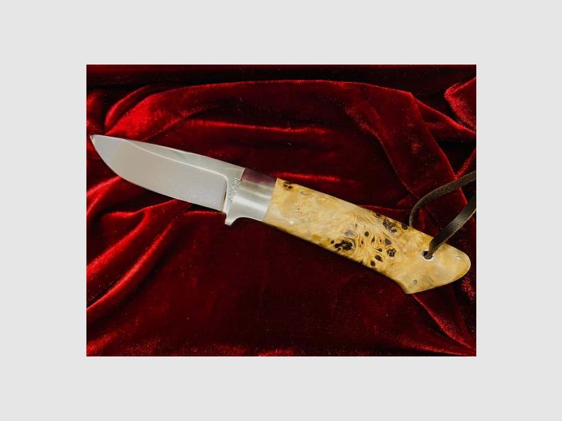 DNC St. Hubertus Ahorn Blade Böhler 440C