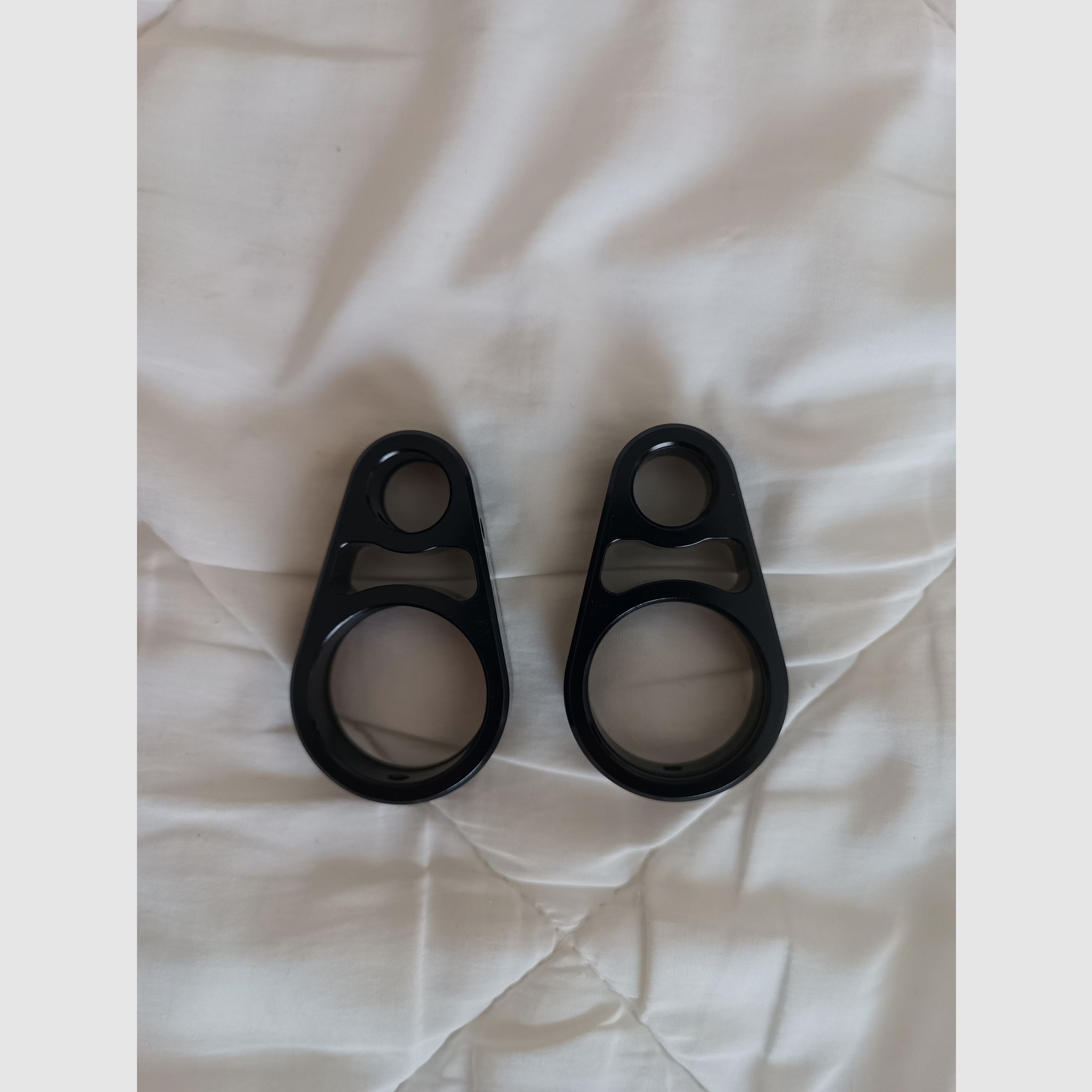 Absolutes Unikat: Walther Dominator Holzschaft 6,35mm (.25) – Kaum geschossen (ca. 150 Schuss)! + Alu-gefräste Laufbrille, 3x Custom Quickfill-Kartuschen & 4 Magazine