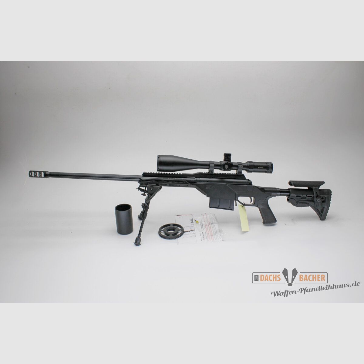 Rep. rifle Savage 110 BA Stealth cal. .300 Win Mag con Hawke Sidewinder 8-32x56 y bipode