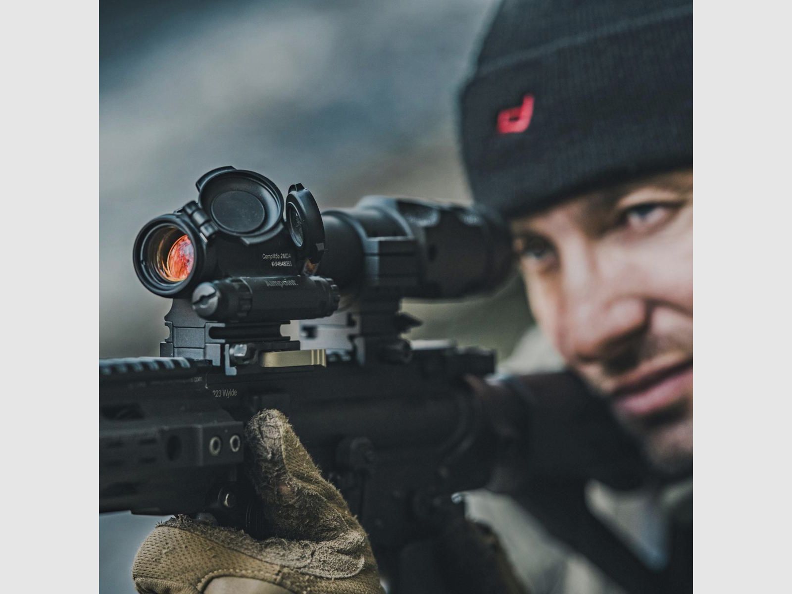 Aimpoint 6XMAG-1 6x Magnifier mit Twist-Mount und 39mm Spacer