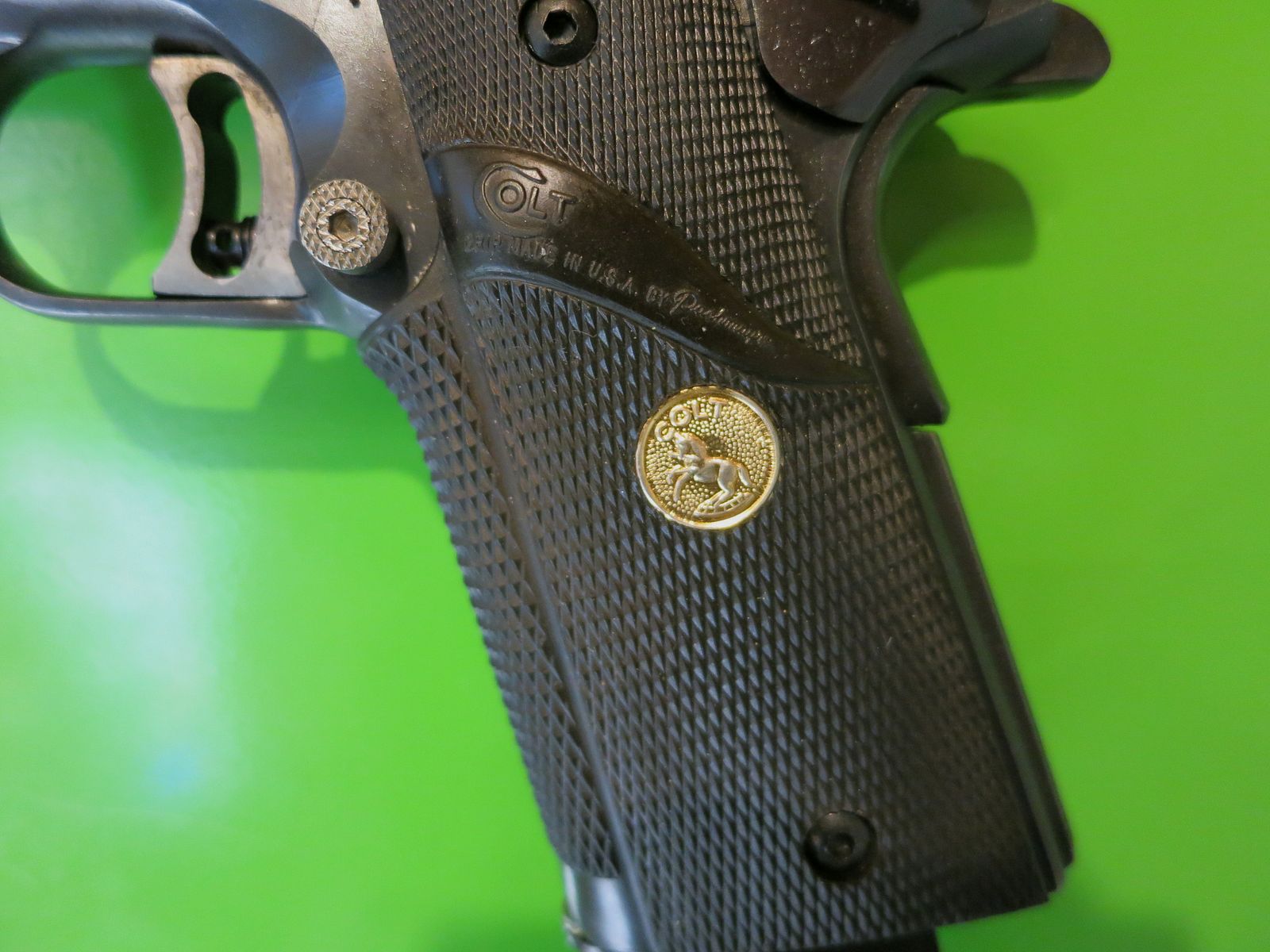 Colt Pistole 1911 National Match Gold Cup; Wilson-Lauf 5" mit Kompensator, .45ACP       #74-