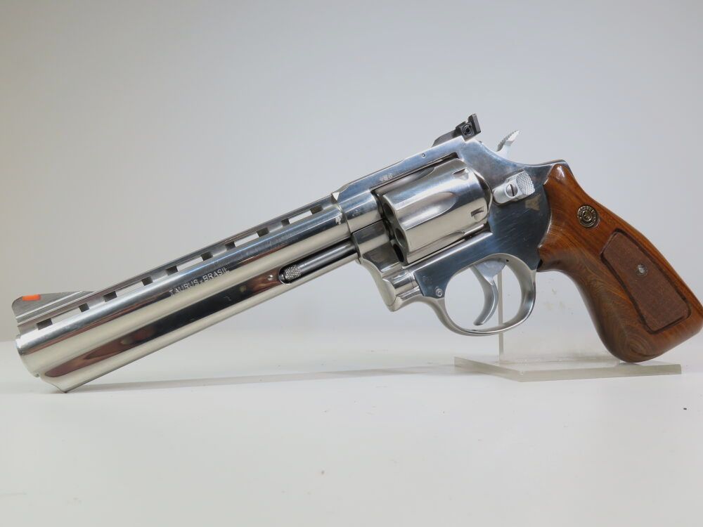 Taurus 689 in 6Zoll