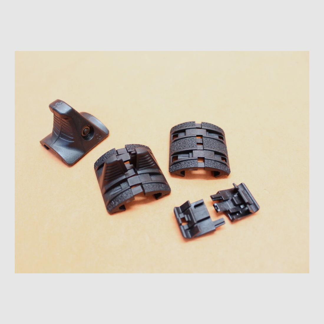 Magpul Magpul XTM Hand Stop Kit (MAG511-BLK) Polymer Black