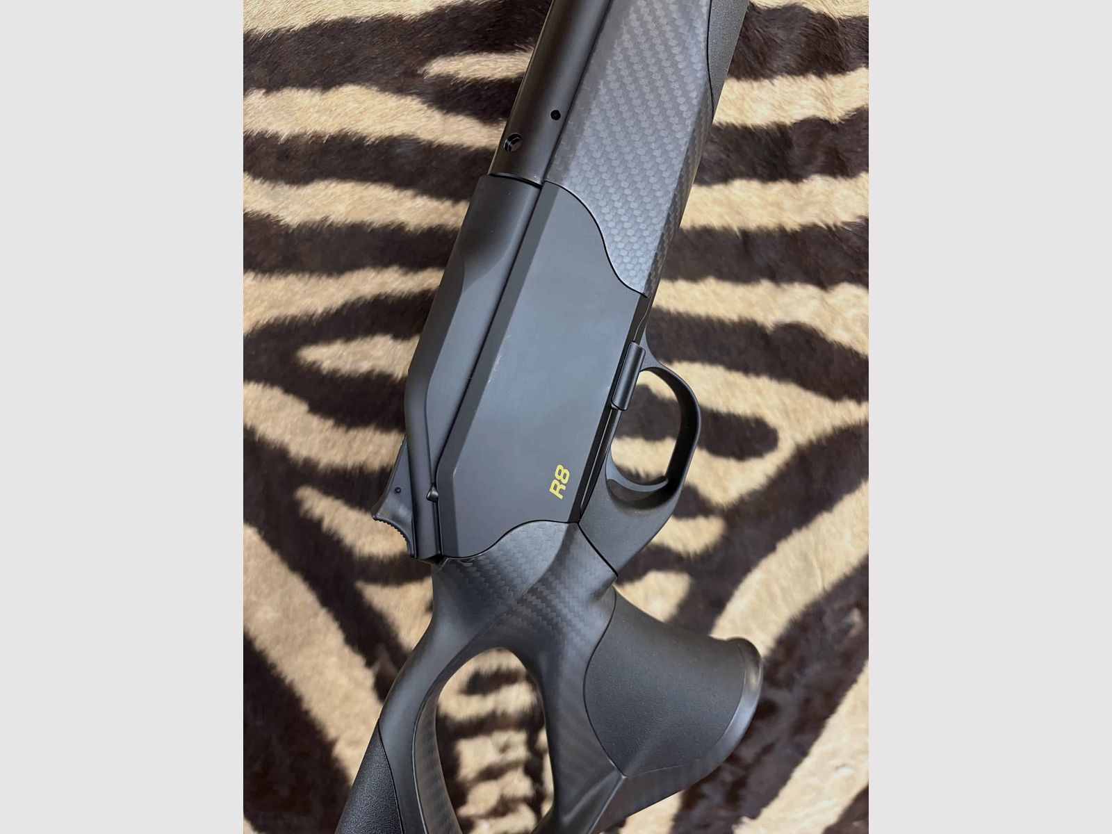 Blaser R8 Ultimate Carbone mit verstellbarem Schaft für Linkshänder Kal.30-06 ca.58cm gewinde, Bild 10 von 11