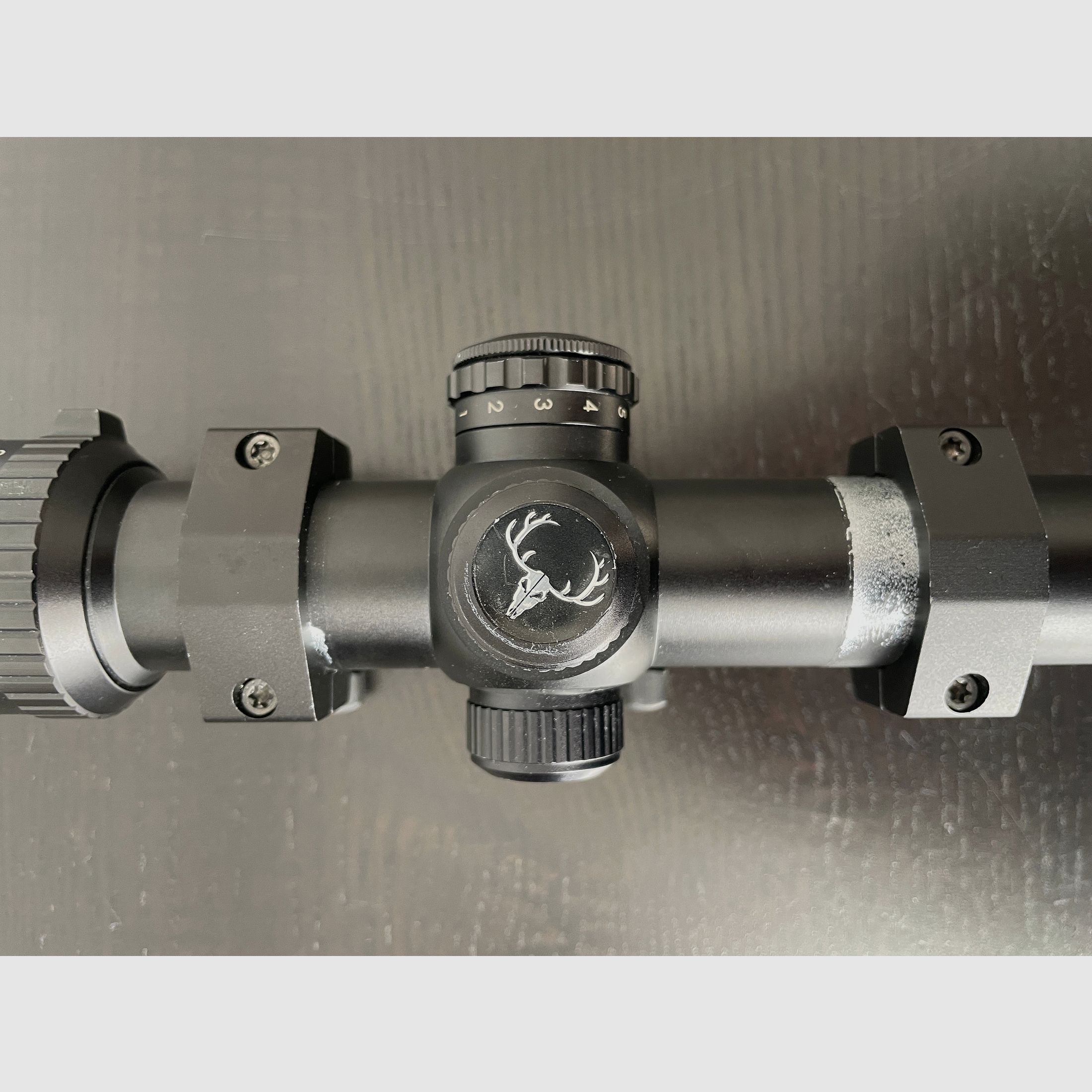 Bushnell Trophy XLT 1-4x24mm Zielfernrohr Optik mit Leupod Montage LPVO