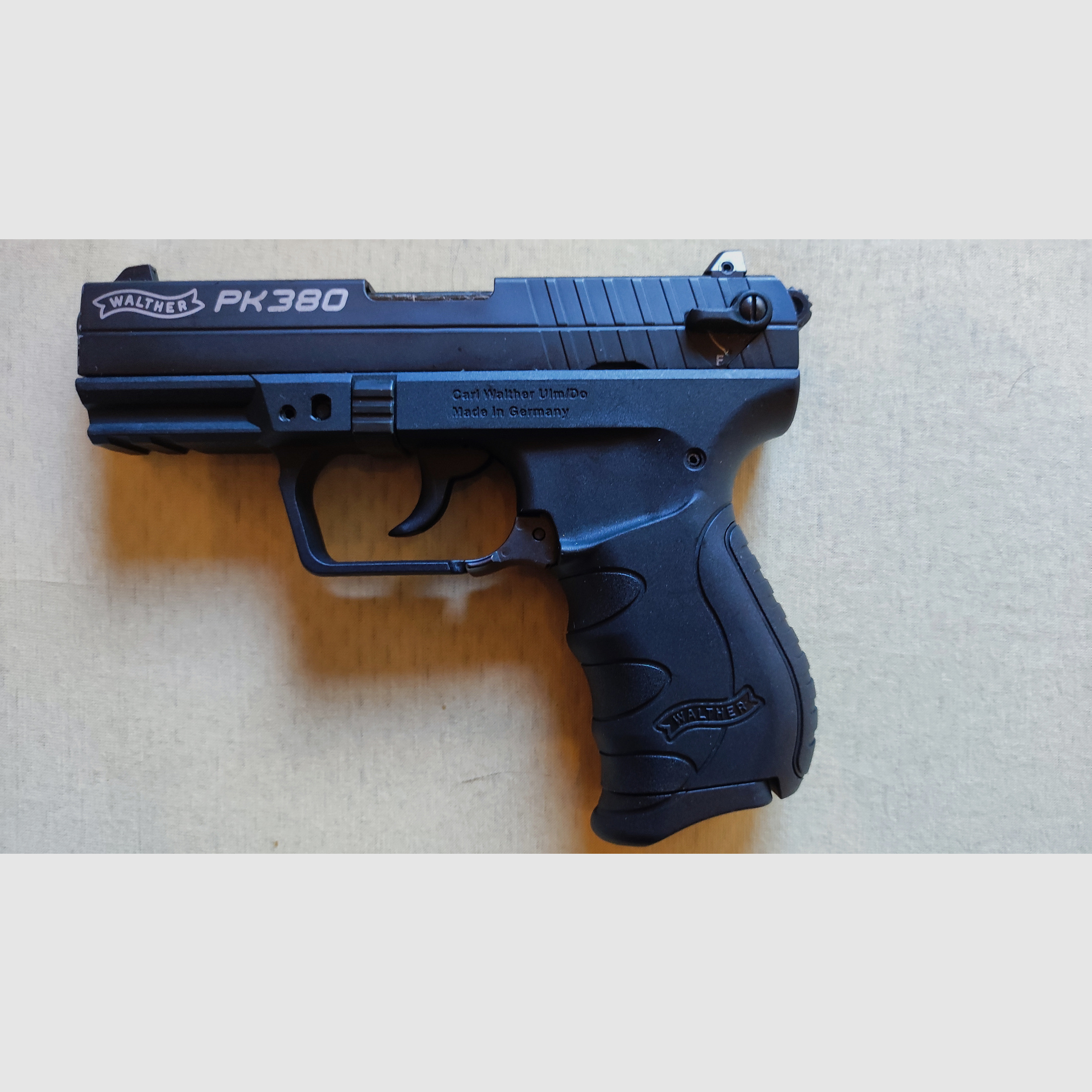 Walther PK 380 Stahlverschluss 9 mm PAK SRS Waffe