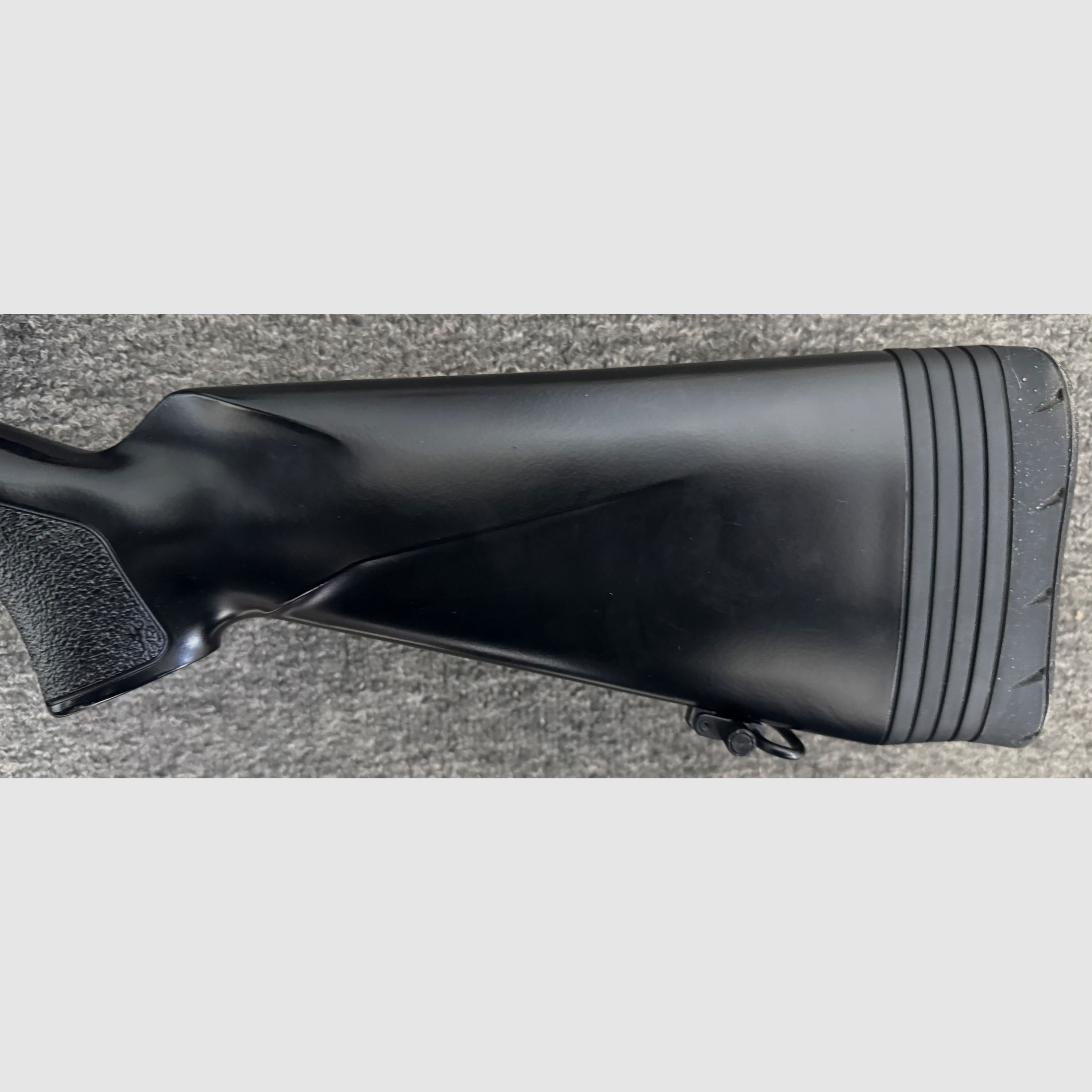 Browning X-Bolt .223 with muzzle thread, riflescope