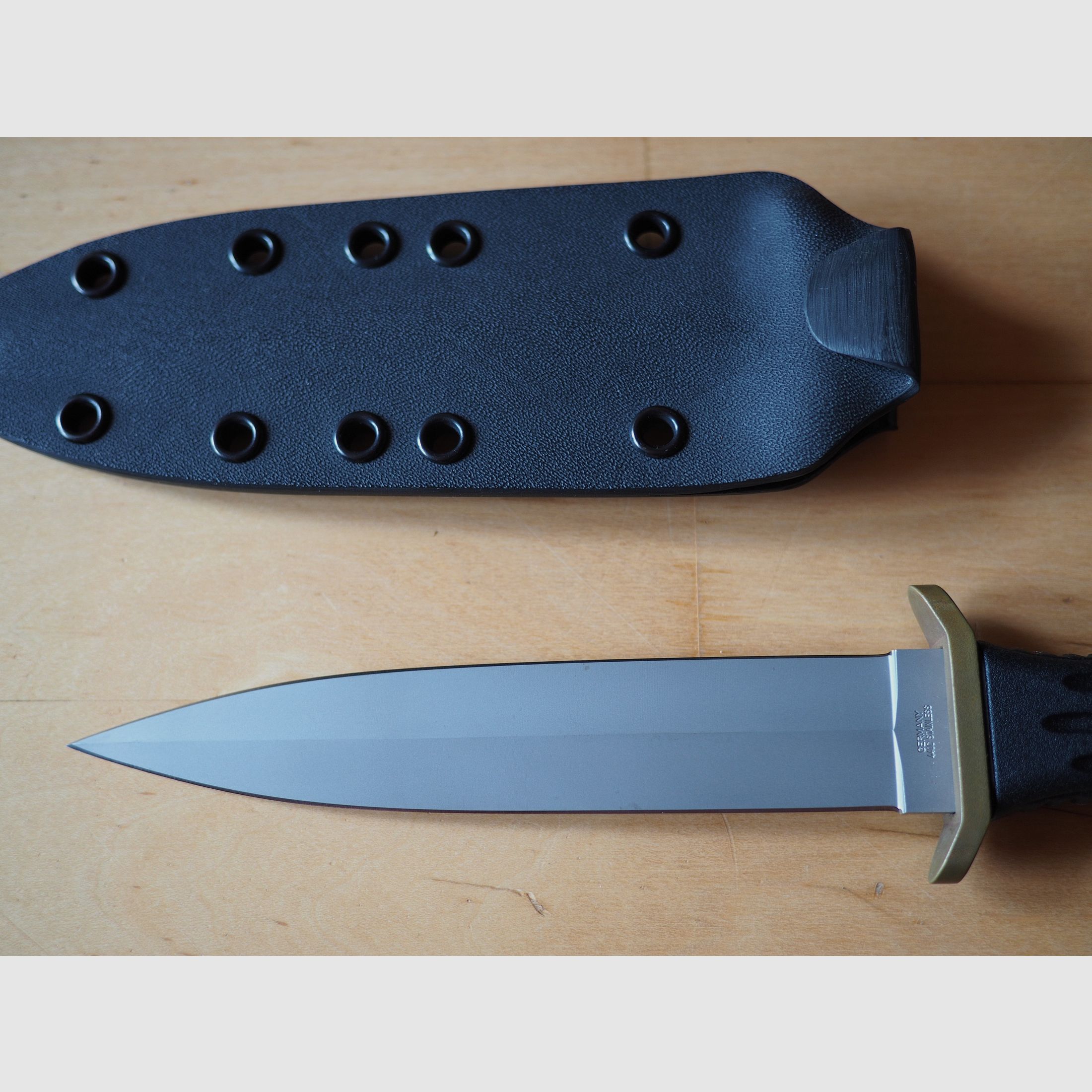Applegate-Fairbairn Messer Jagdmesser