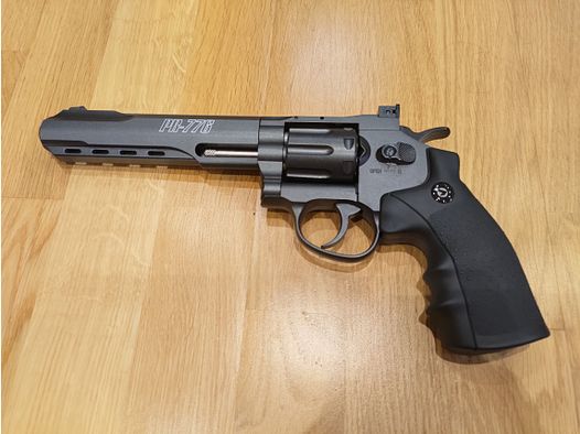 Gamo PR-776 CO² Revolver 4,5mm Diabolo mit viel Zubehör