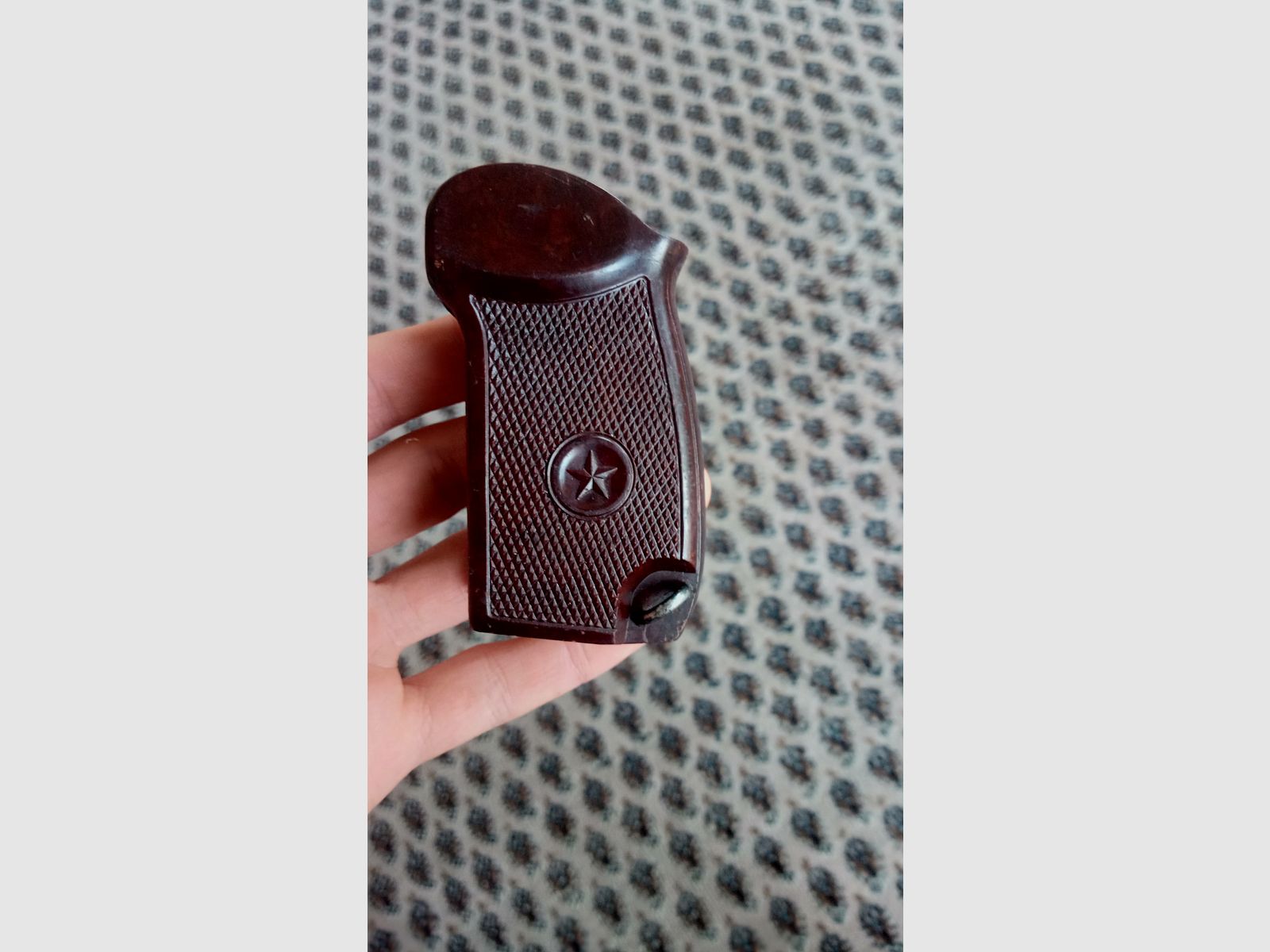 Griffschale für 9x18 Makarov PM feinstes sowjetisches Bakelit