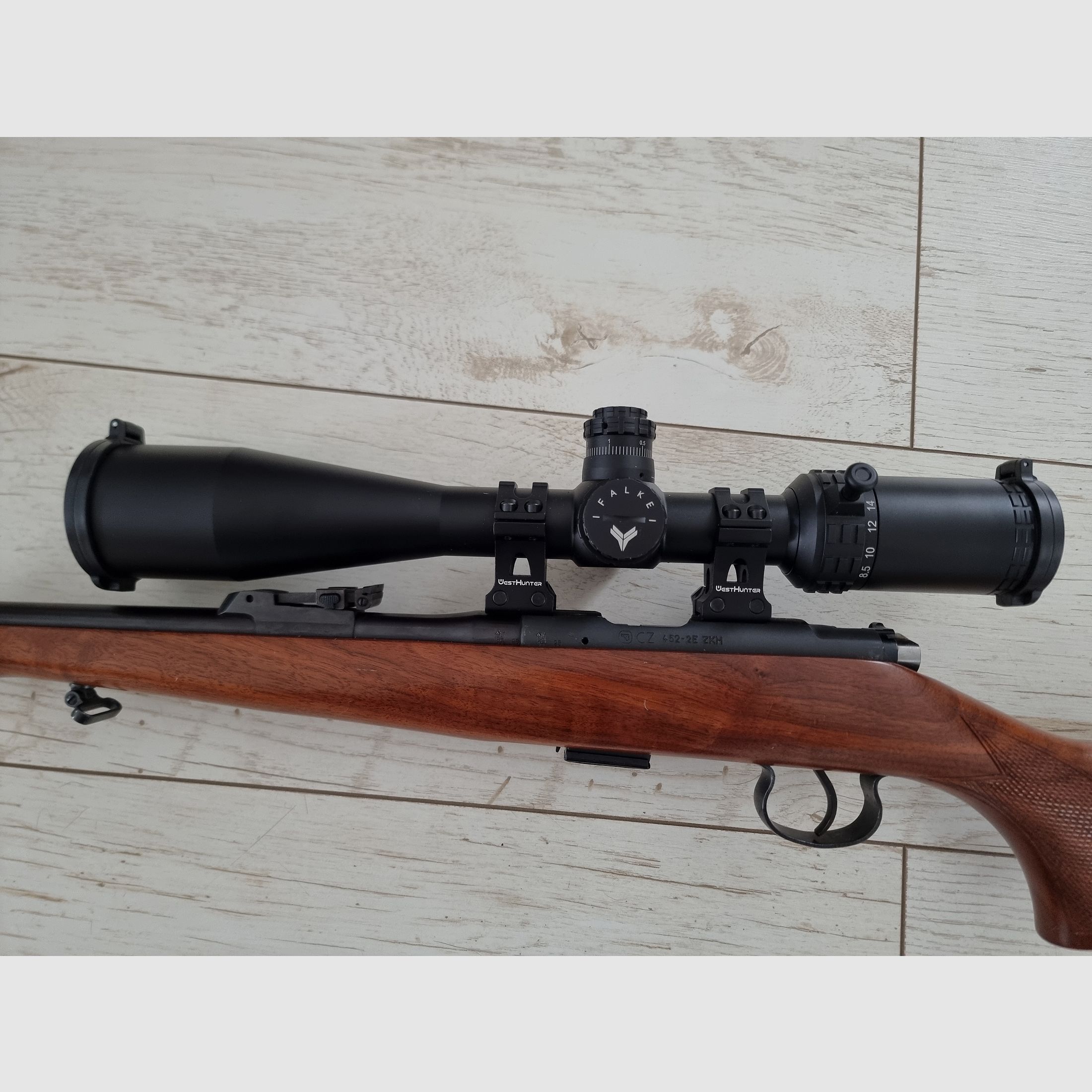 CZ 452 met Falke 8,5-25x50 TAC