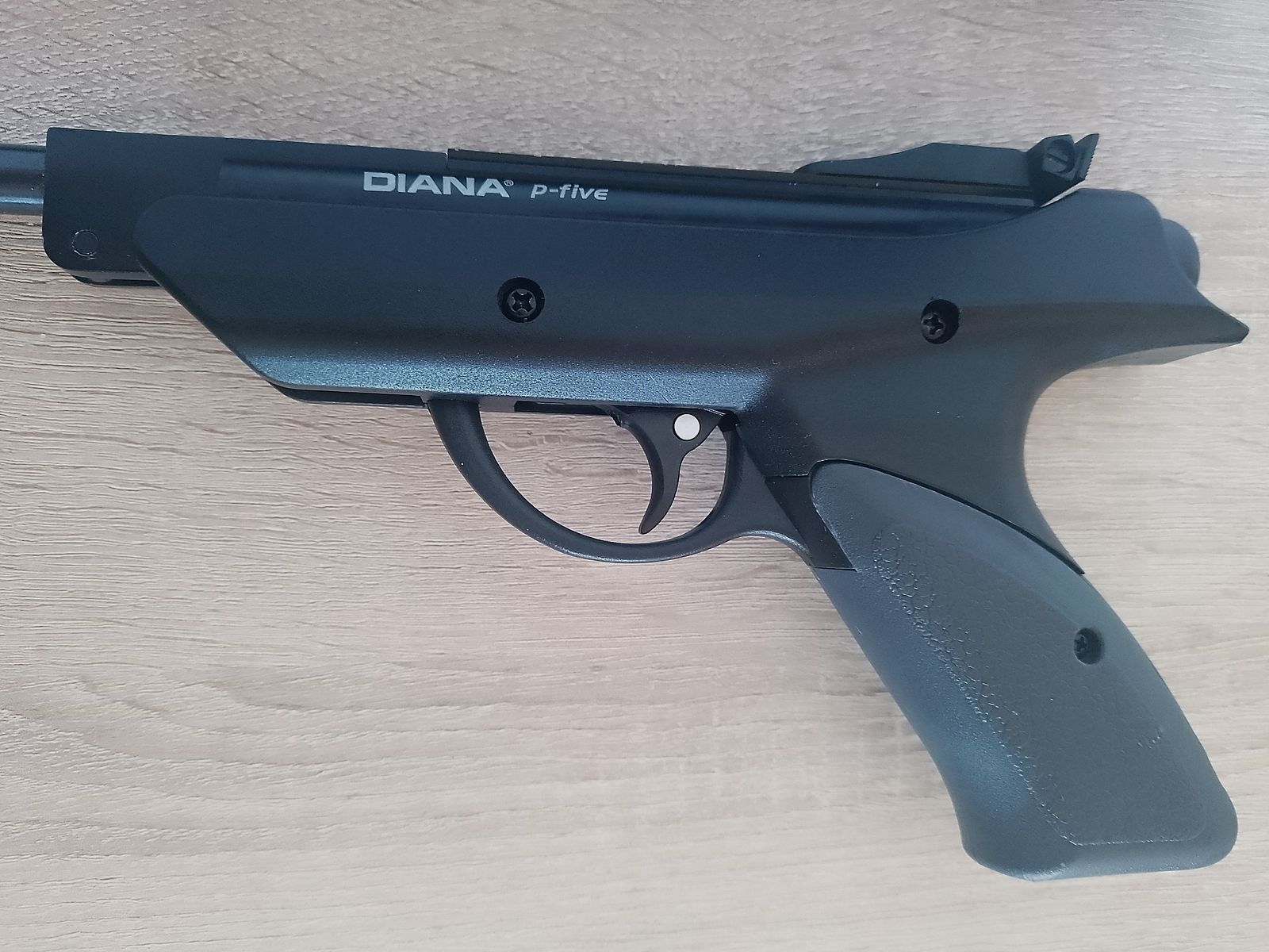 Luftpistole Diana P-Fife