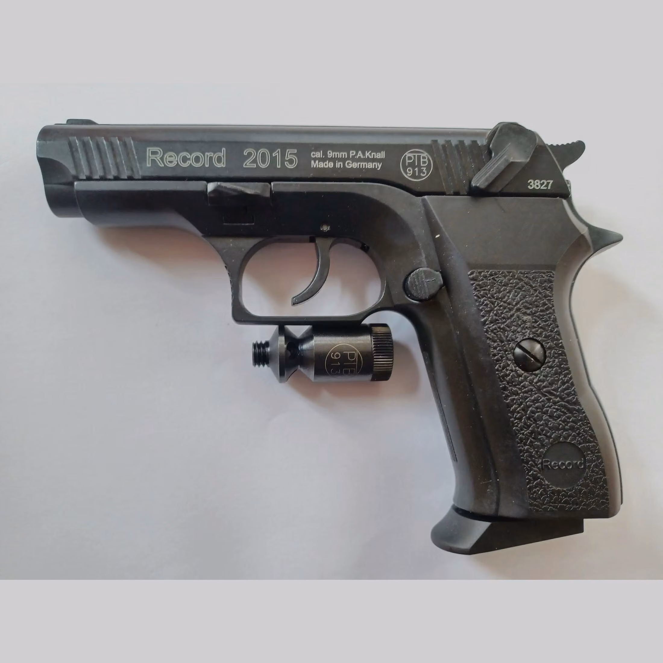 Record 2015 cal. 9mm P.A.K., image 1 sur 2