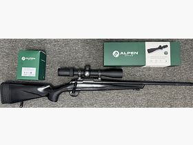 Browning X-Bolt .223 with muzzle thread, riflescope