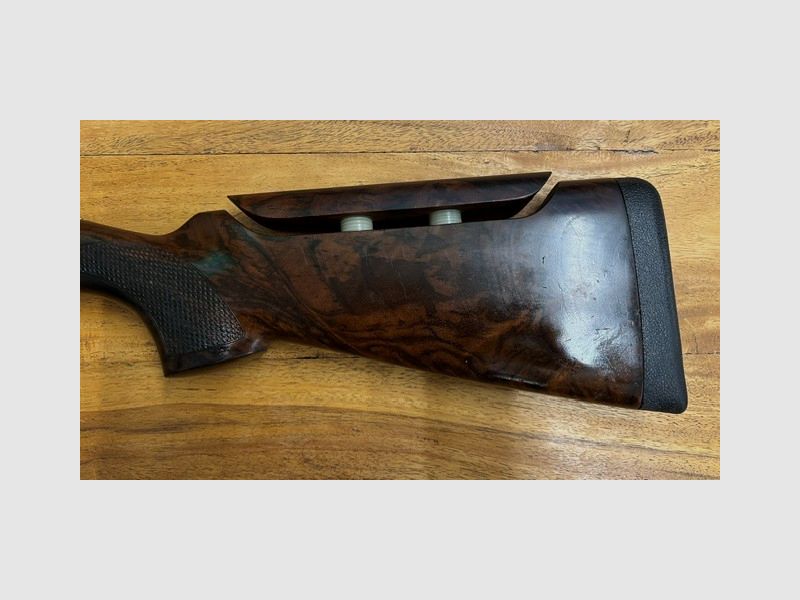 Beretta 682 Gold E Sport – justerbar Cal. 12/76, billede 2 af 4