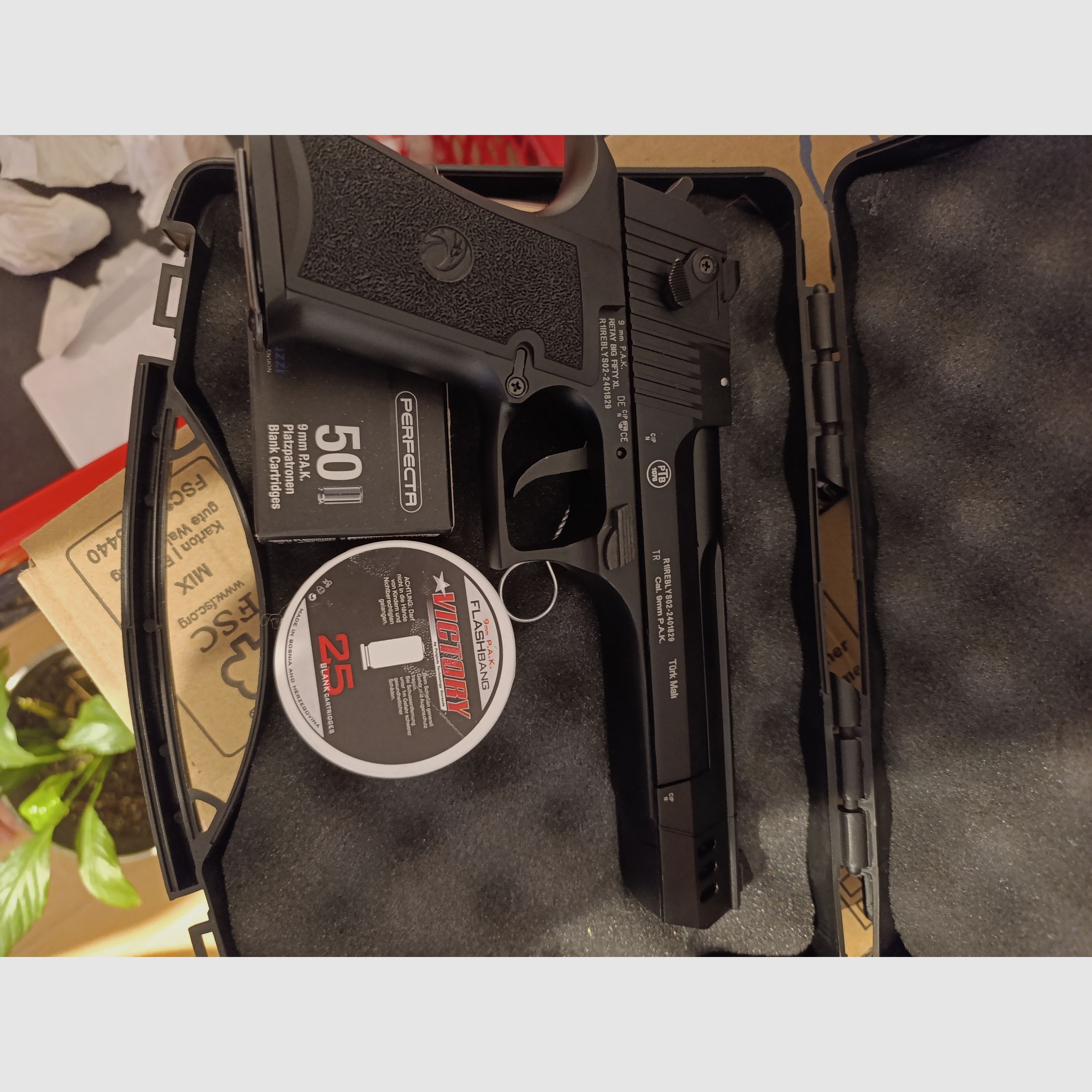 Pistolet alarmowy Retay Big Fifty XL (Dessert Eagle)