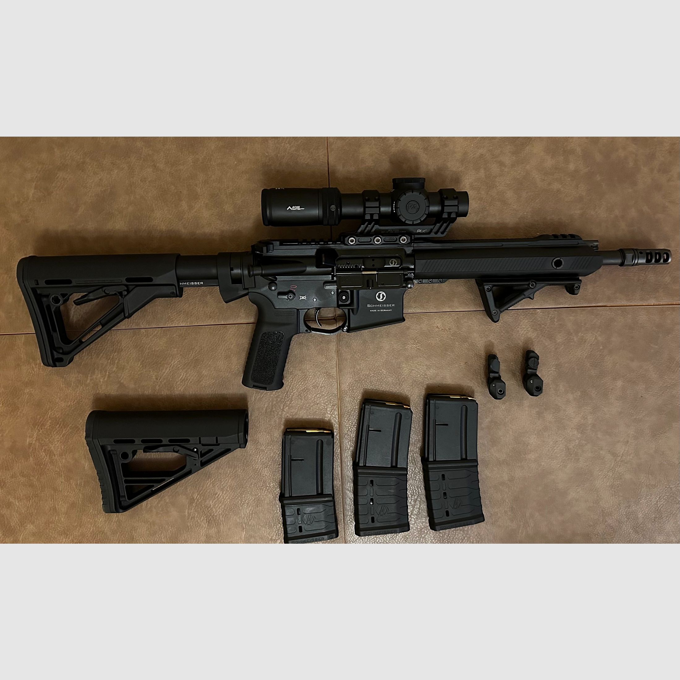 Schmeisser S4F Sport 10,5 inch inclusief accessoires/ammo