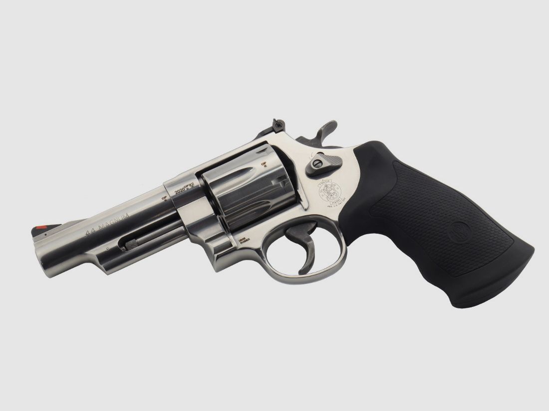 Smith & Wesson 629  4"