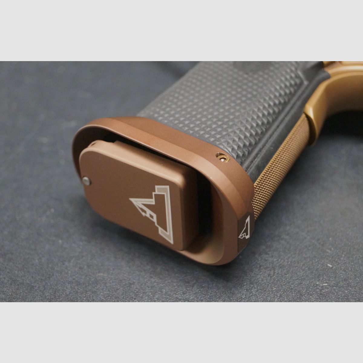 TTI Sand Viper Trijicon SRO, image 8 sur 10
