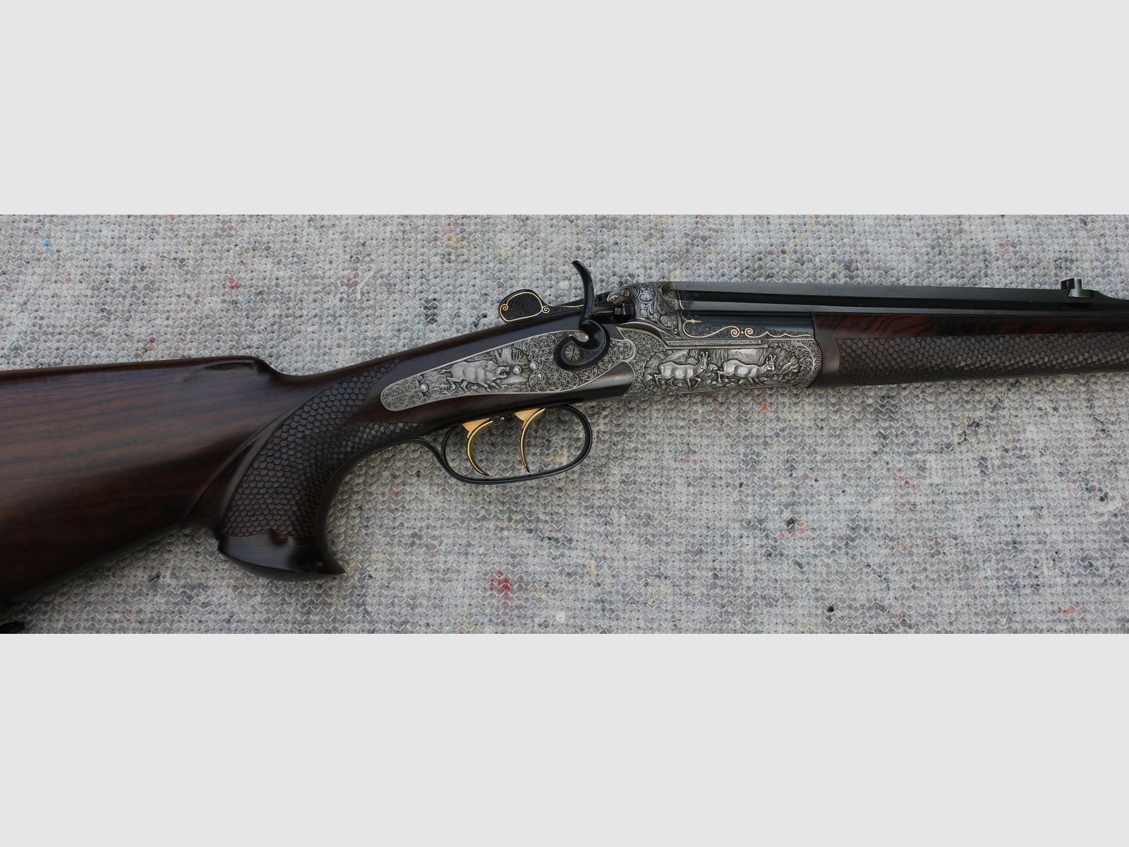 FERLACH RIFLE DE LUJO PARA CAZA DE PATOS 9,3X74R