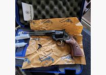Smith & Wesson	 586-8