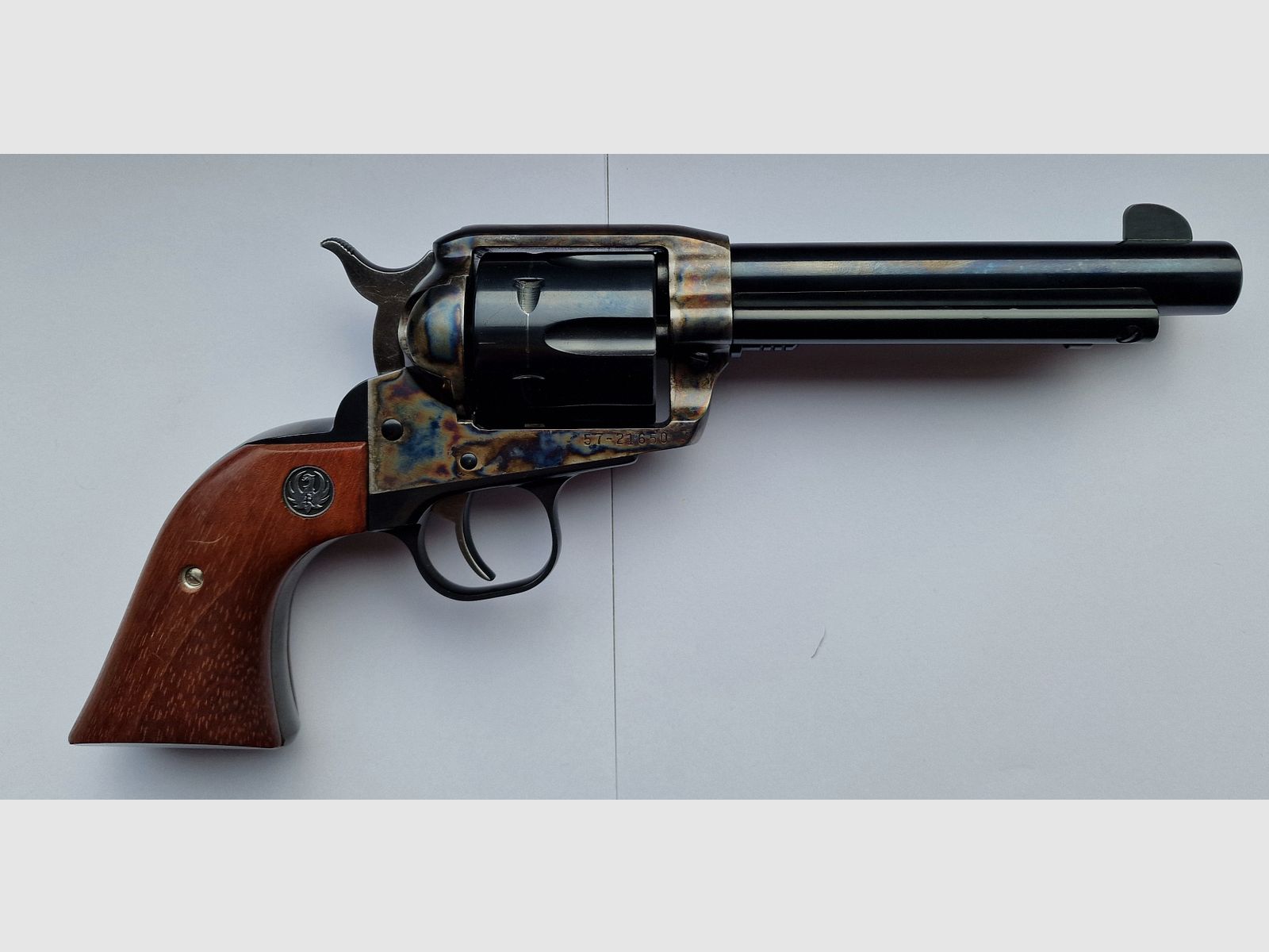 Revólver occidental Ruger Vaquero SAA .45LC