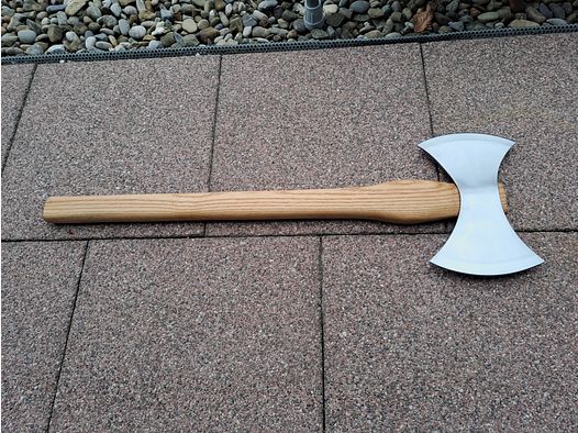 Double axe