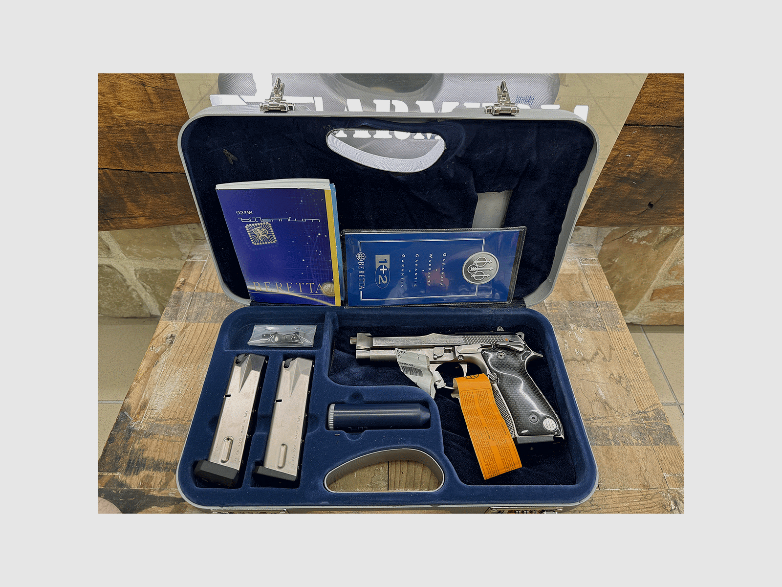 NUOVA – PISTOLA – BERETTA MOD. BILLENNIUM SERIE LIMITATA cal. 9×21, immagine 7 di 9