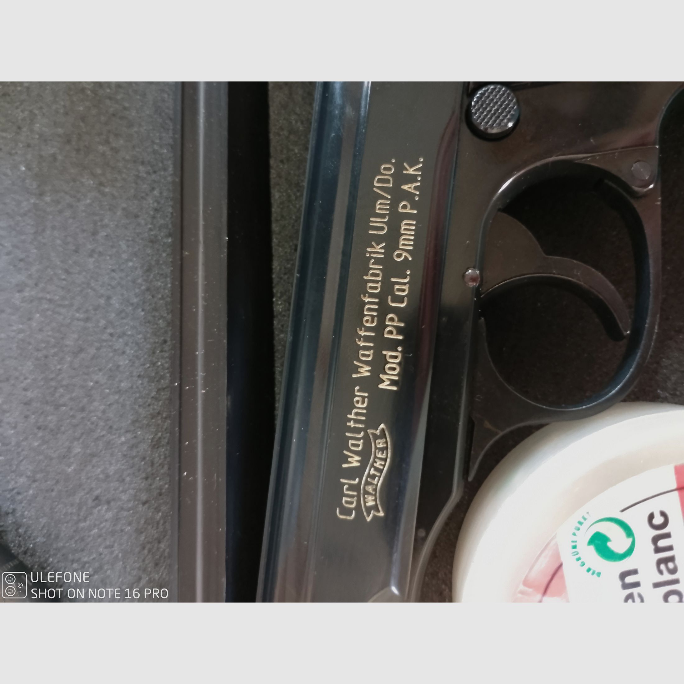 Walther P99 kal.9mm, Traangas, Flubberpatronen, Vuurwerk, Pistool